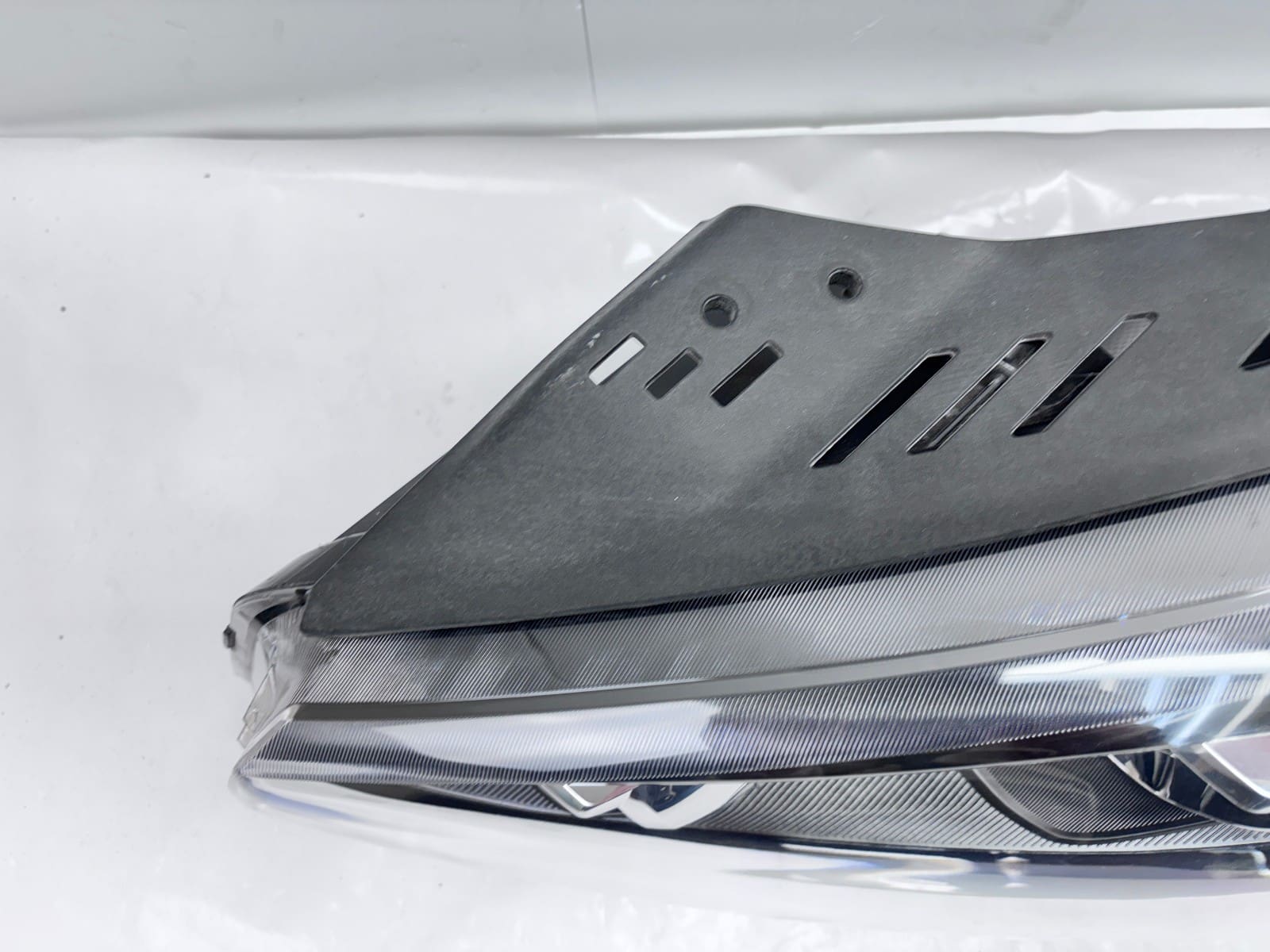 2019-20 Kia Sorento Halogen LED Front Left OEM Headlight 92101-C6510 - Image 19