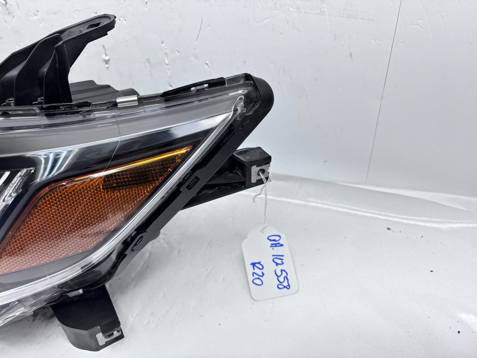 2016-20 Mitsubishi Outlander Halogen LED Front Left OEM Headlight - Image 6