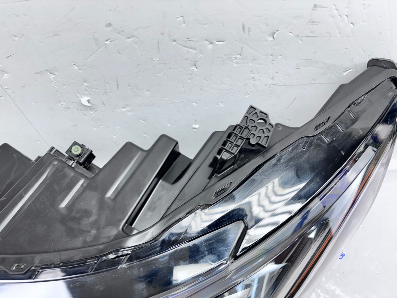 2025-2026 Ford Explorer LED Front Left OEM Headlight TESTED - Image 9