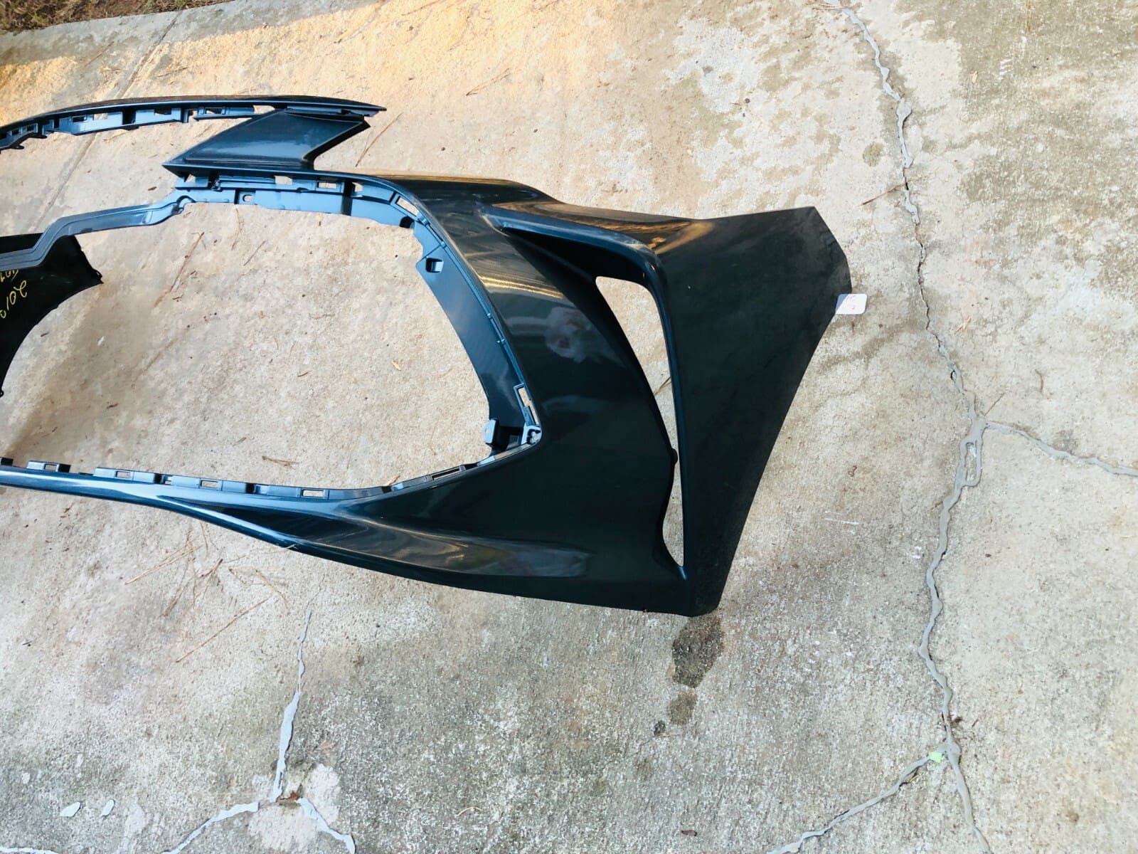 2019-21 Toyota Avalon Front OEM Bumper Cover Genuine - Image 3