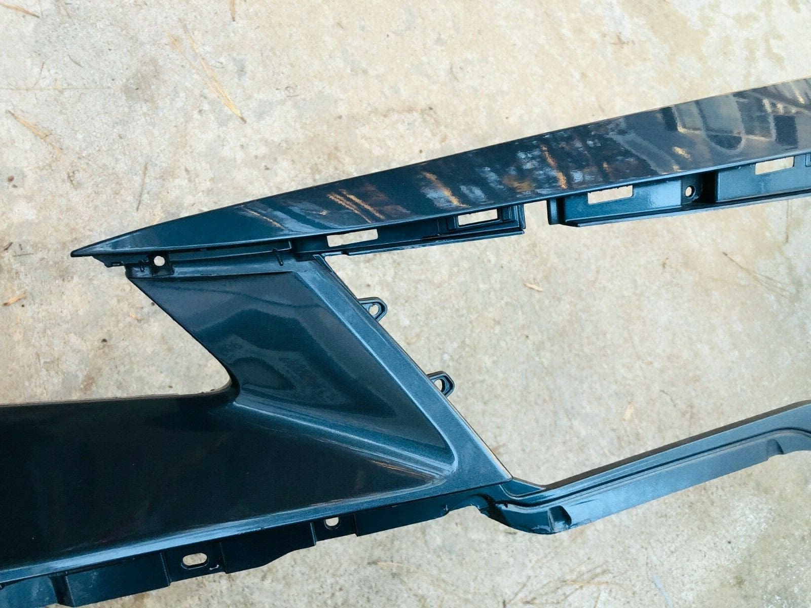 2019-21 Toyota Avalon Front OEM Bumper Cover Genuine - Image 9