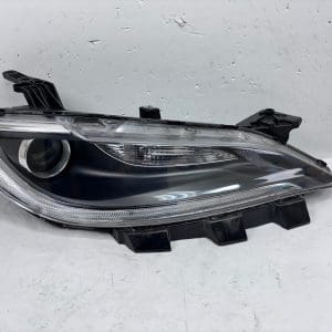 NICE 2015-17 Chrysler 200 Halogen Front Right OEM Headlight 68284783AA