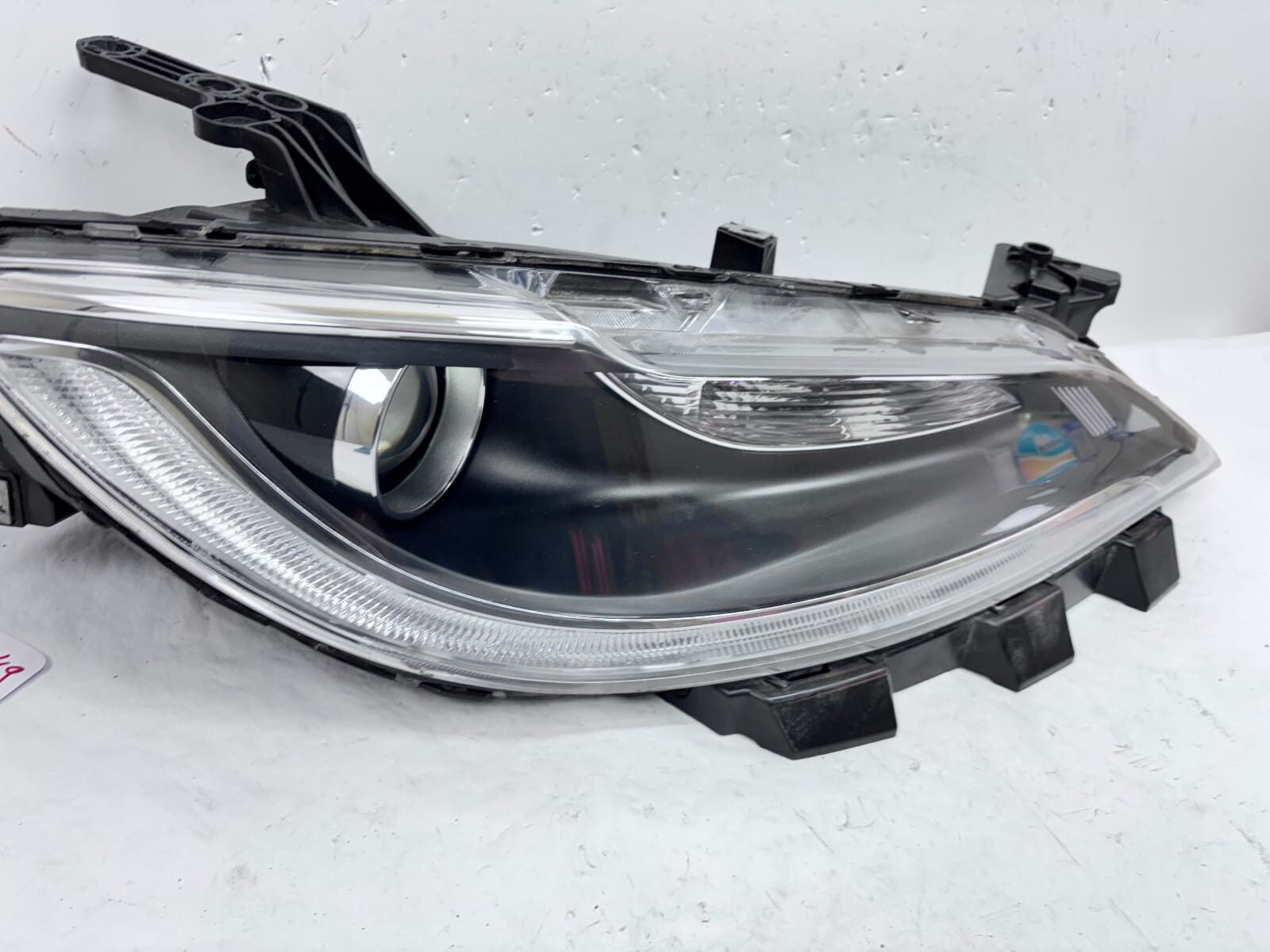 NICE 2015-17 Chrysler 200 Halogen Front Right OEM Headlight 68284783AA - Image 10