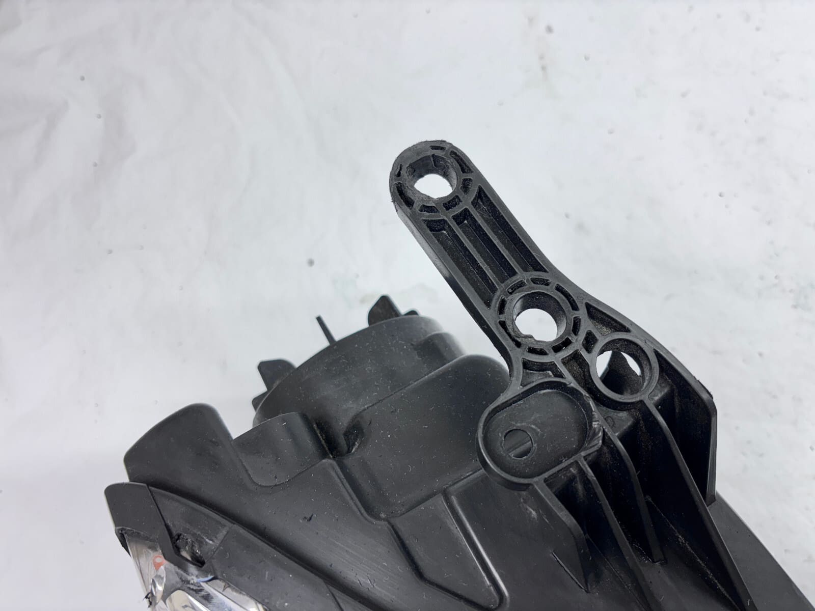 NICE 2015-17 Chrysler 200 Halogen Front Right OEM Headlight 68284783AA - Image 14