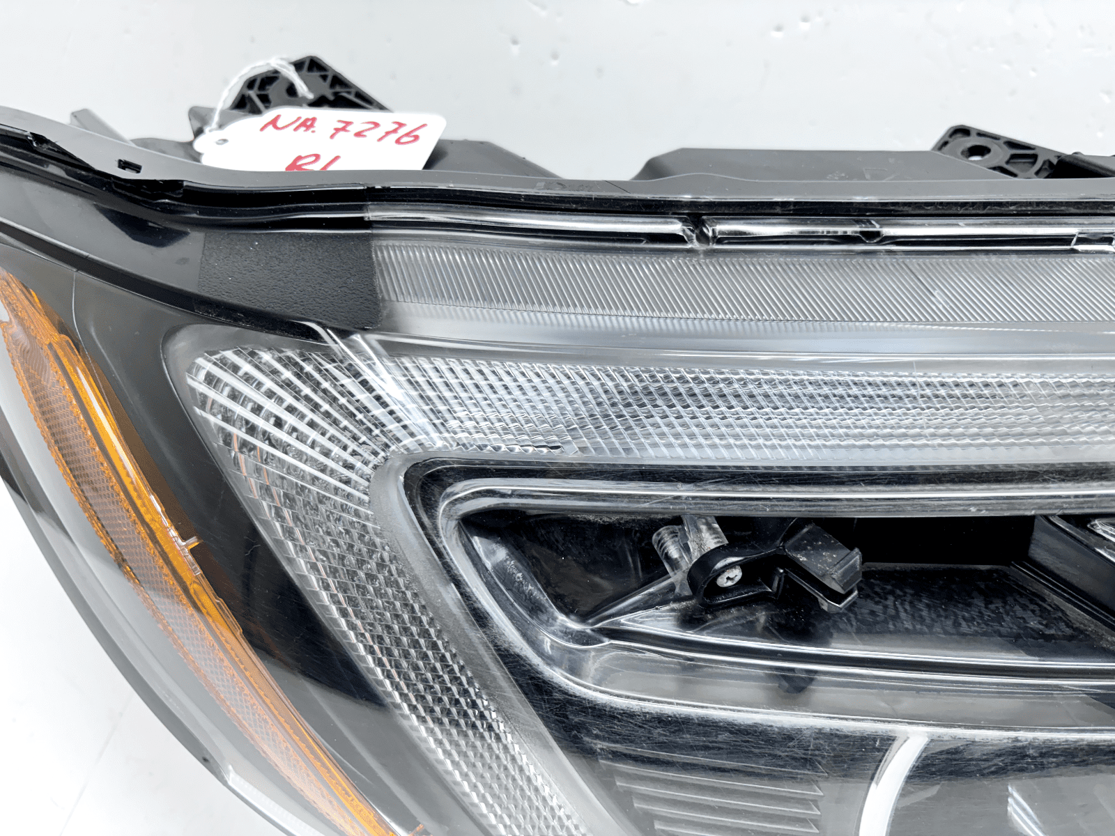 2016-2022 Honda Pilot; Ridgeline Front Right OEM Headlight - Image 5