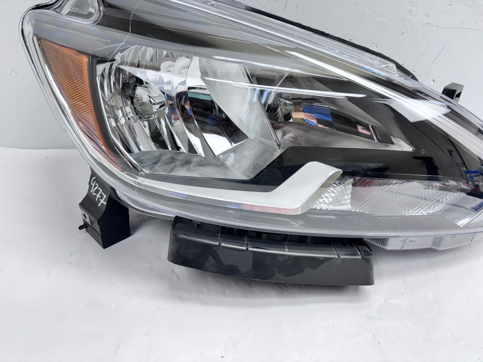 2016-19 Nissan Sentra Halogen Front Right CAPA Headlight 26010-3YU0A - Image 7