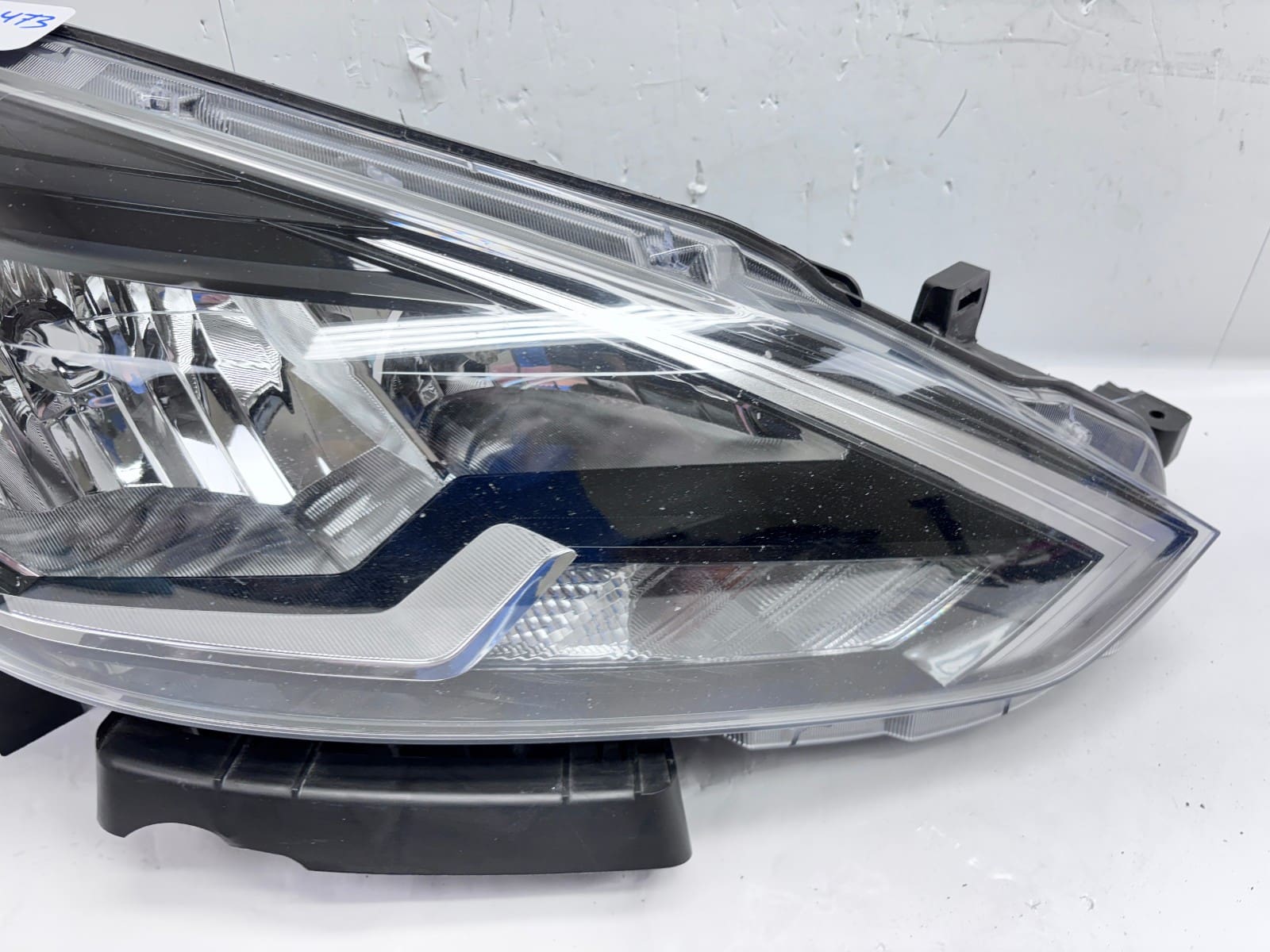 2016-19 Nissan Sentra Halogen Front Right CAPA Headlight 26010-3YU0A - Image 9
