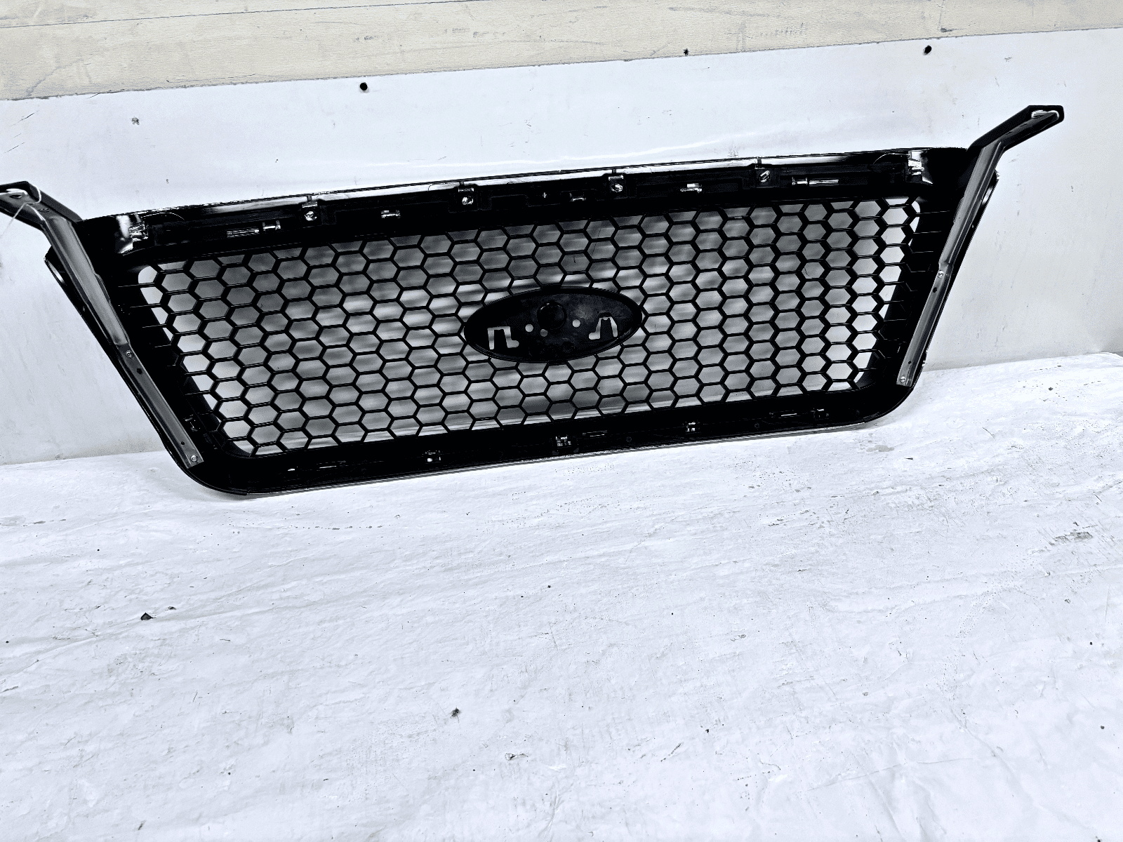 NEW 2004-2008 Ford F150 Chrome Front CAPA Grille - Image 17