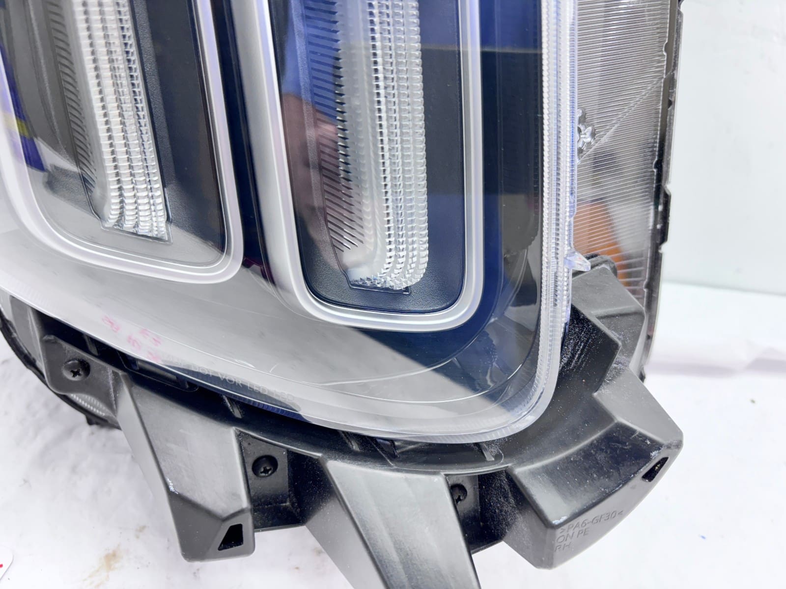 92102-S9600 NICE COMPLETE 2024-25 Kia Telluride LED Front Right OEM Headlight - Image 5