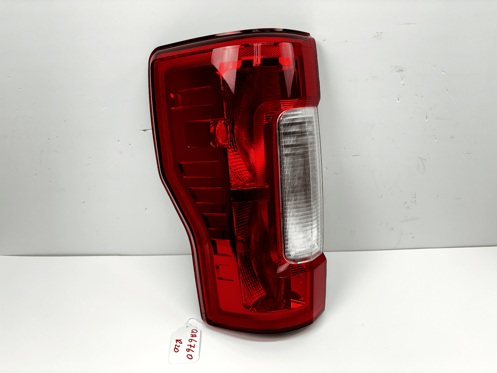 2017-19 Ford F250 F350 F450 Super Duty Halogen Rear Left Tail Light