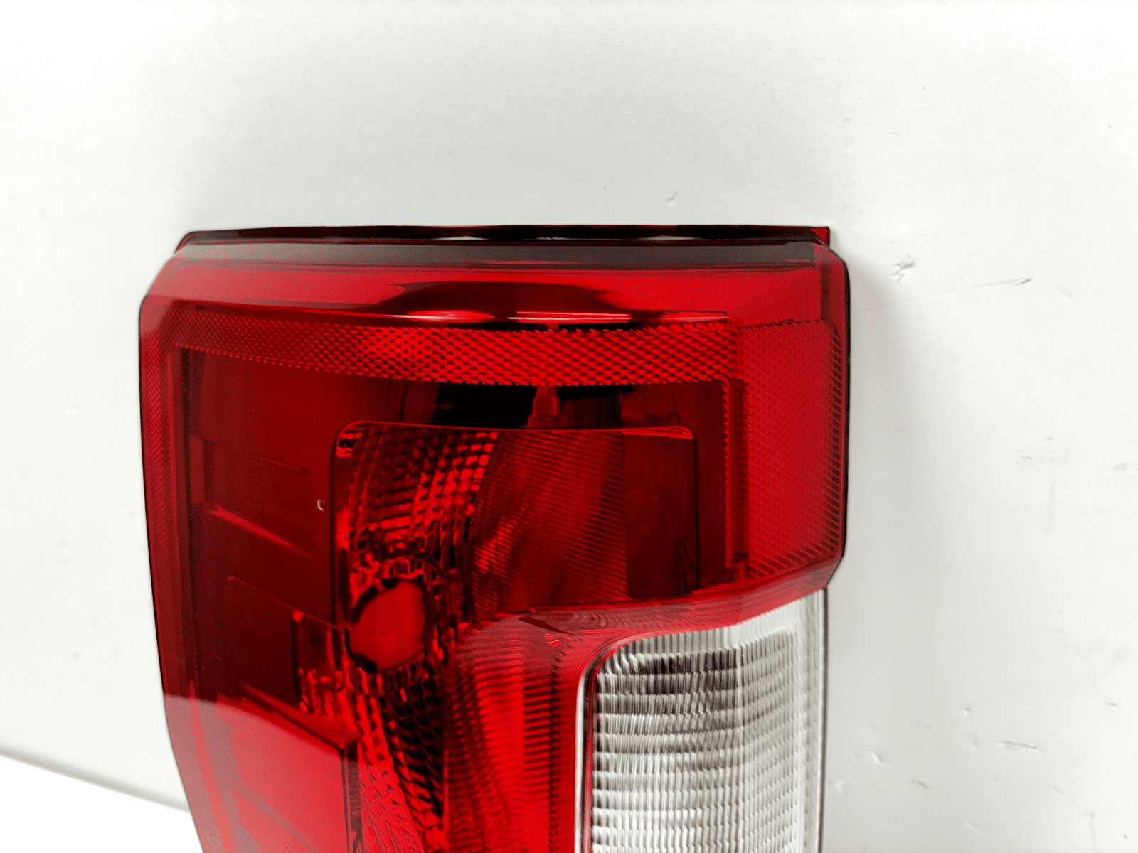 2017-19 Ford F250 F350 F450 Super Duty Halogen Rear Left Tail Light - Image 6