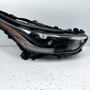 10000-8a0m4 2020-23 Toyota Highlander LED Front Right OEM Headlight