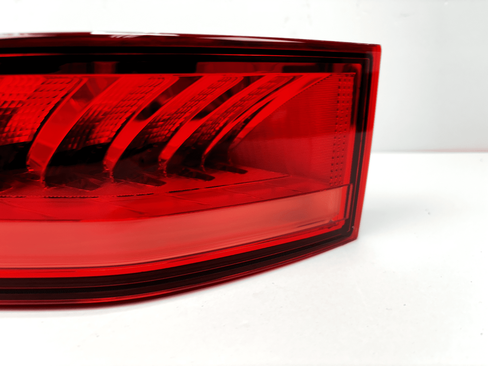 hk8313405bc 2017-20 Jaguar F-Pace LED Rear Left OEM Tail Light - Image 3