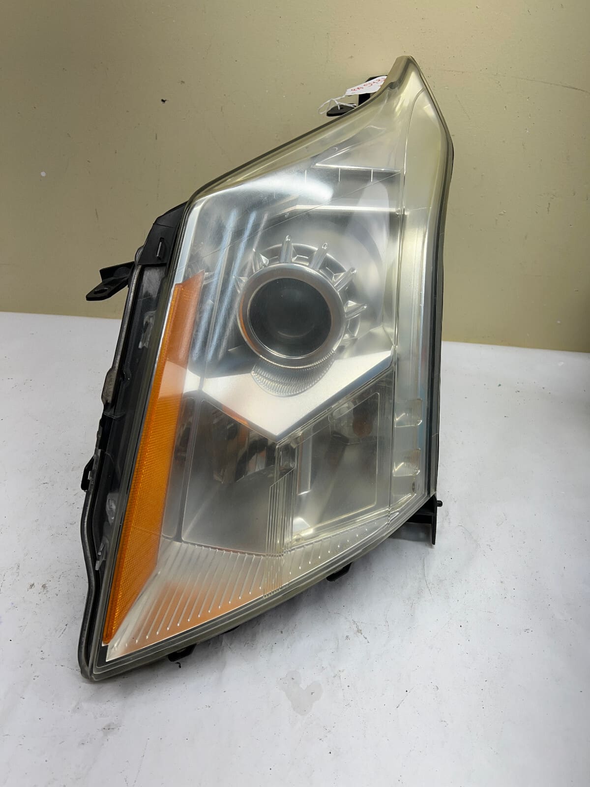 2010-2016 Cadillac SRX Halogen Front Left OEM Headlight