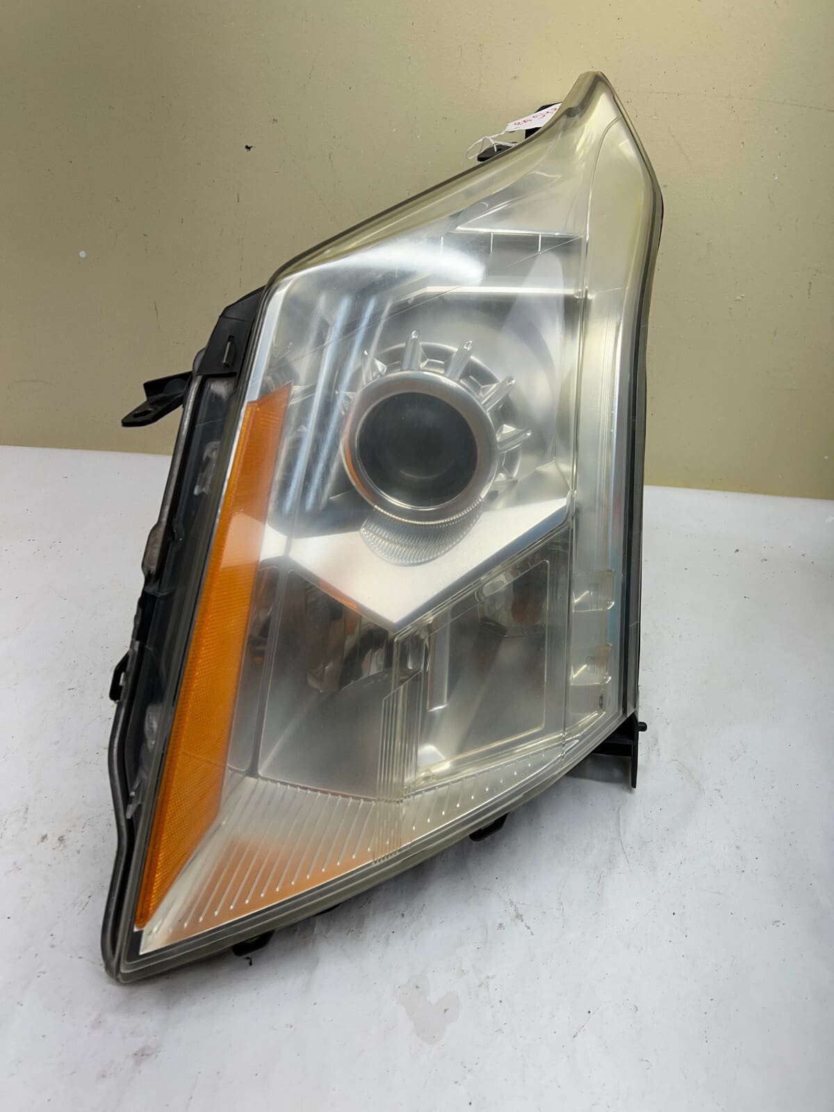 2010-2016 Cadillac SRX Halogen Front Left OEM Headlight - Image 2