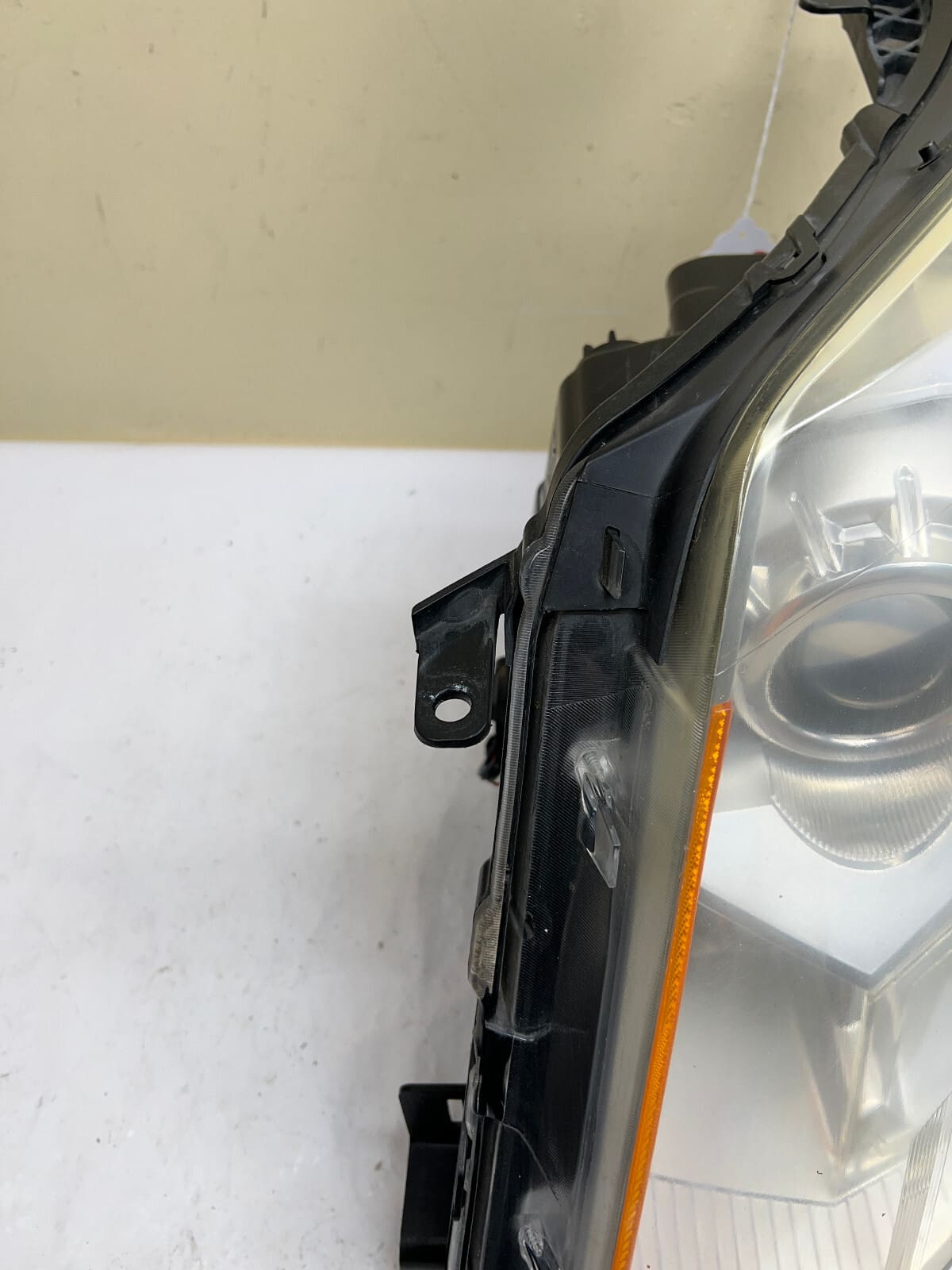 2010-2016 Cadillac SRX Halogen Front Left OEM Headlight - Image 9