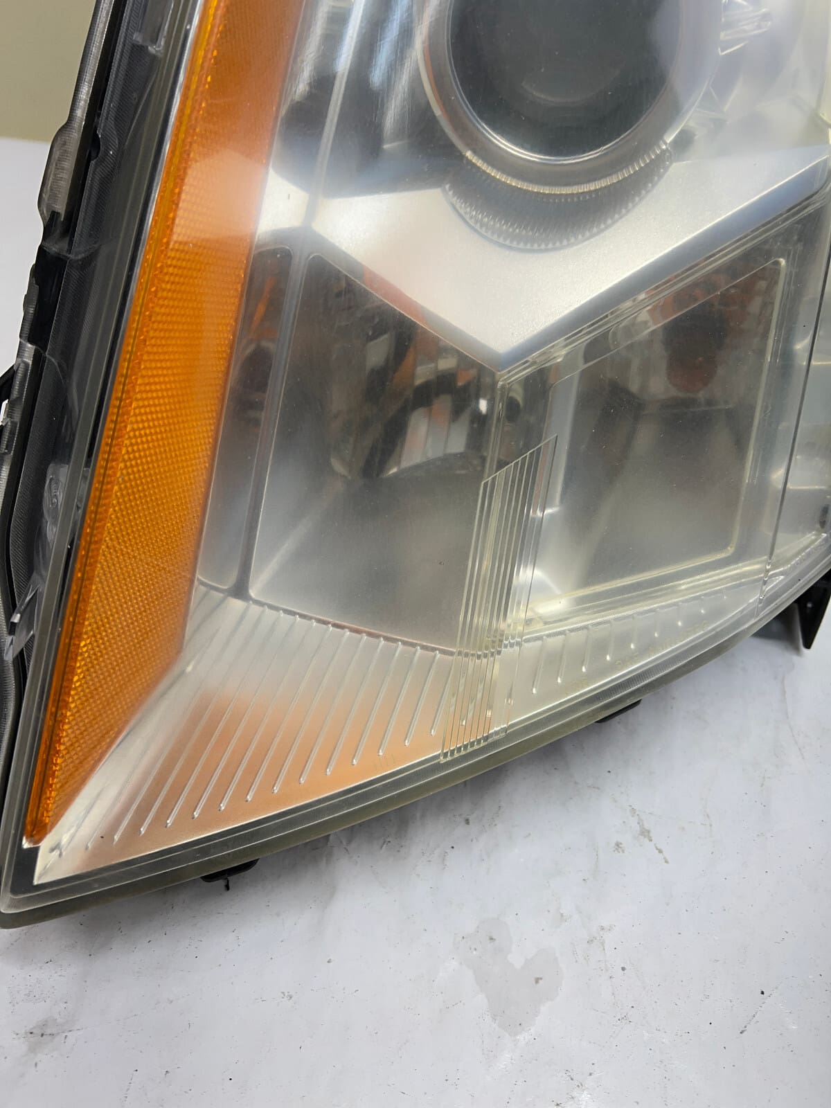 2010-2016 Cadillac SRX Halogen Front Left OEM Headlight - Image 12
