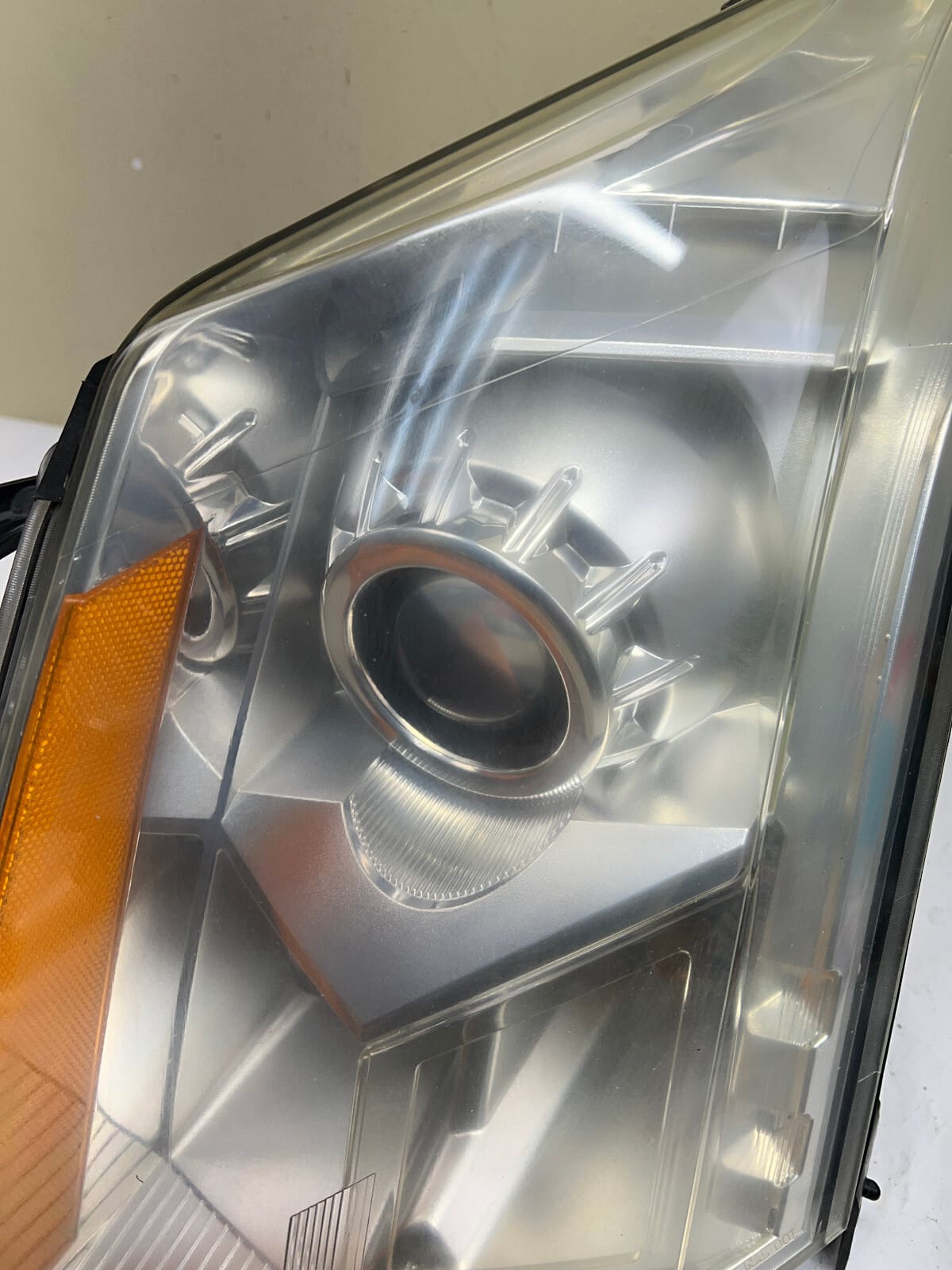 2010-2016 Cadillac SRX Halogen Front Left OEM Headlight - Image 14