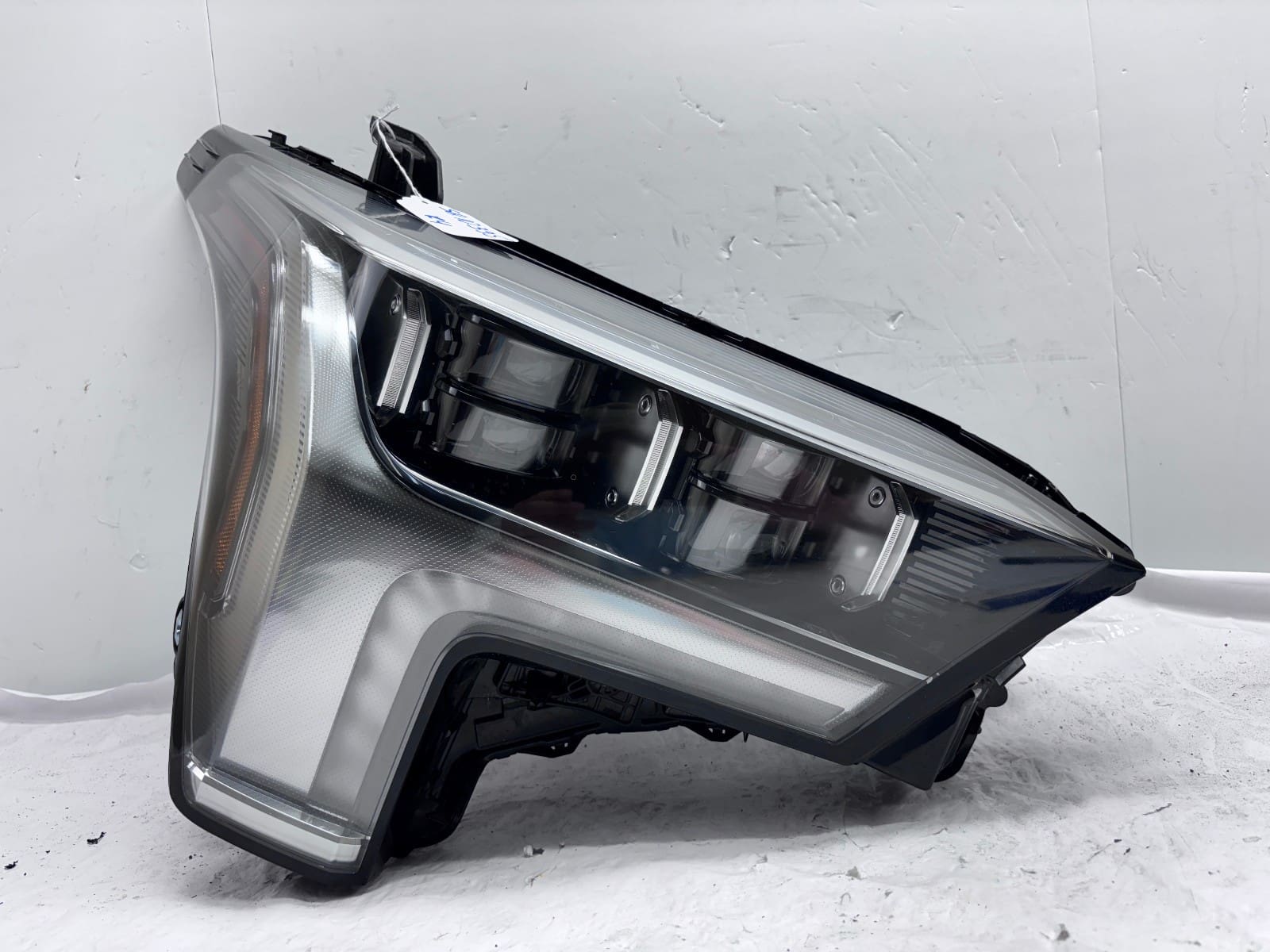2022-2025 Toyota Sequoia LED Platinum Front Right OEM Headlight