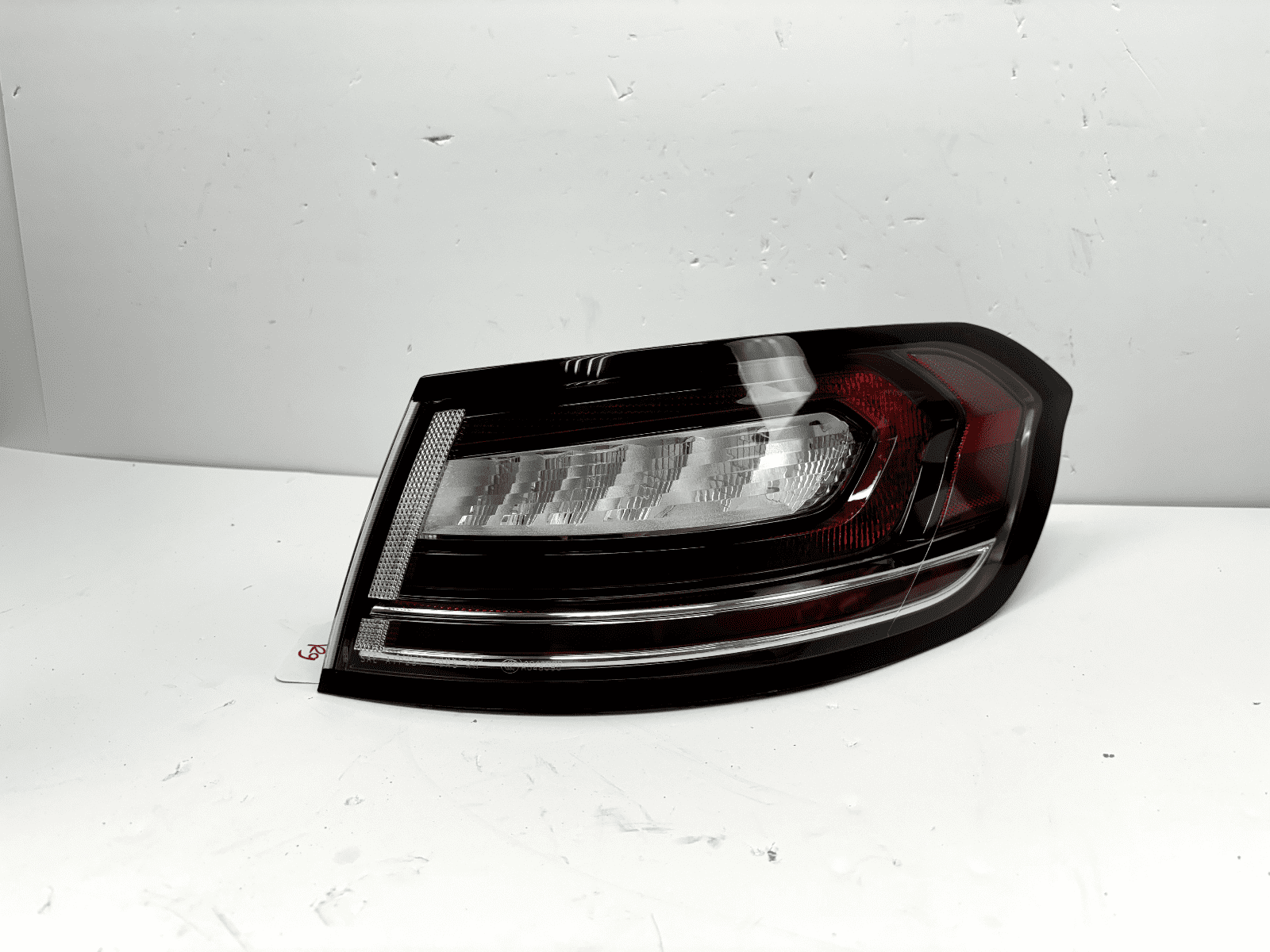 NICE 2019-23 Lincoln Nautilus LED Rear Right OEM Tail Light