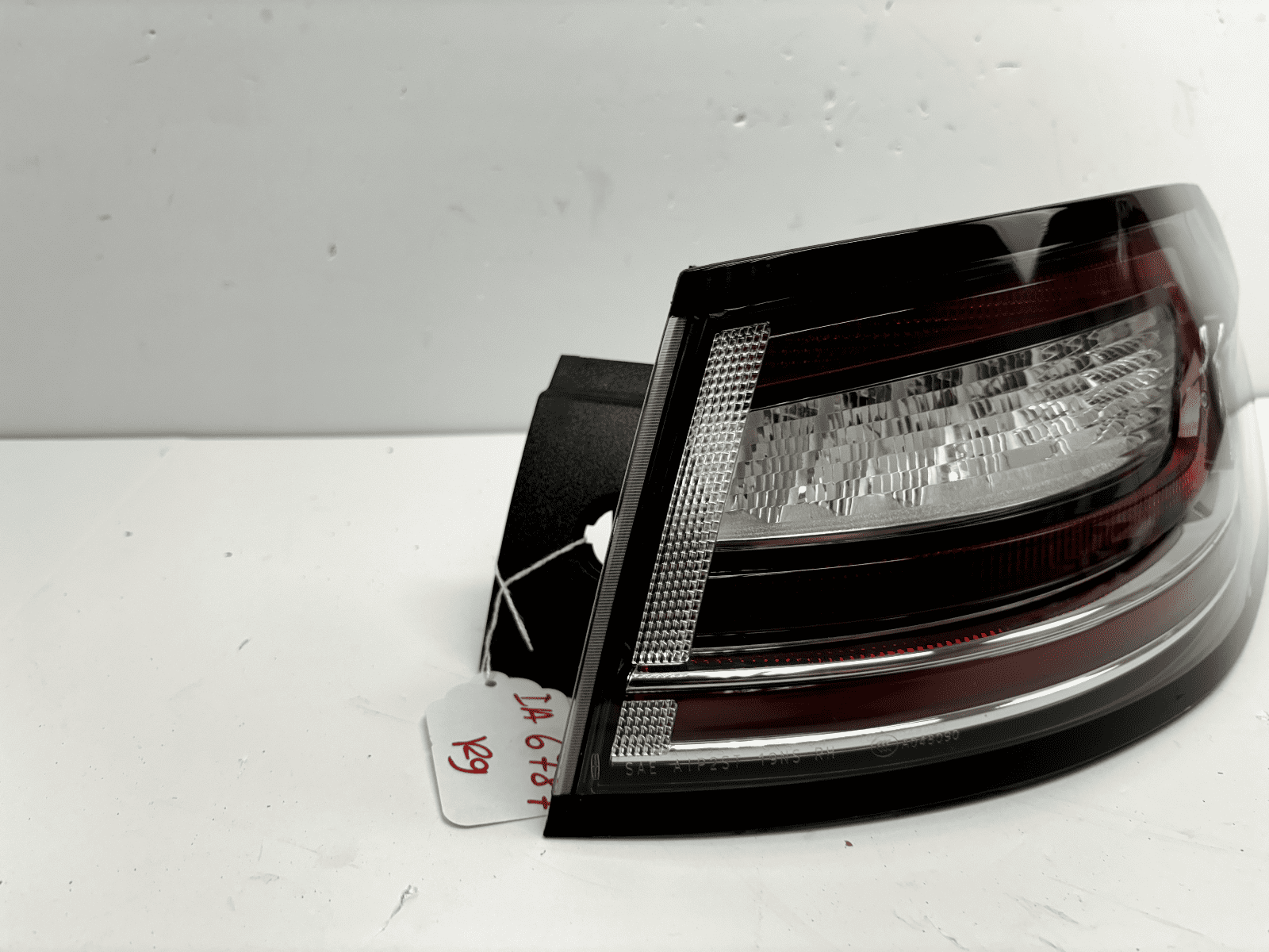 NICE 2019-23 Lincoln Nautilus LED Rear Right OEM Tail Light - Image 5