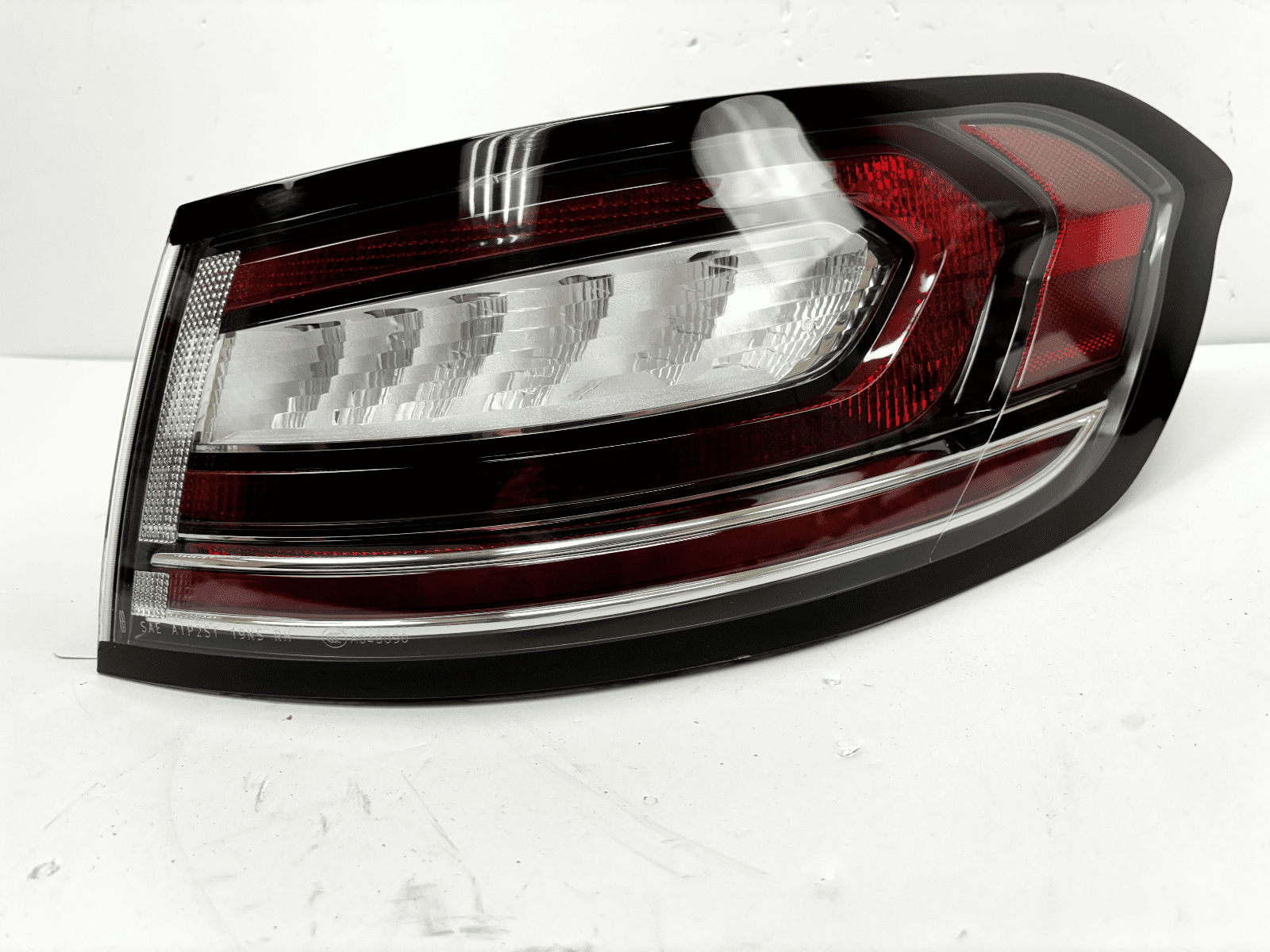 NICE 2019-23 Lincoln Nautilus LED Rear Right OEM Tail Light - Image 13