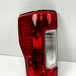 2017-19 Ford Super Duty F250 F350 F450 Halogen Rear Left OEM Tail Light