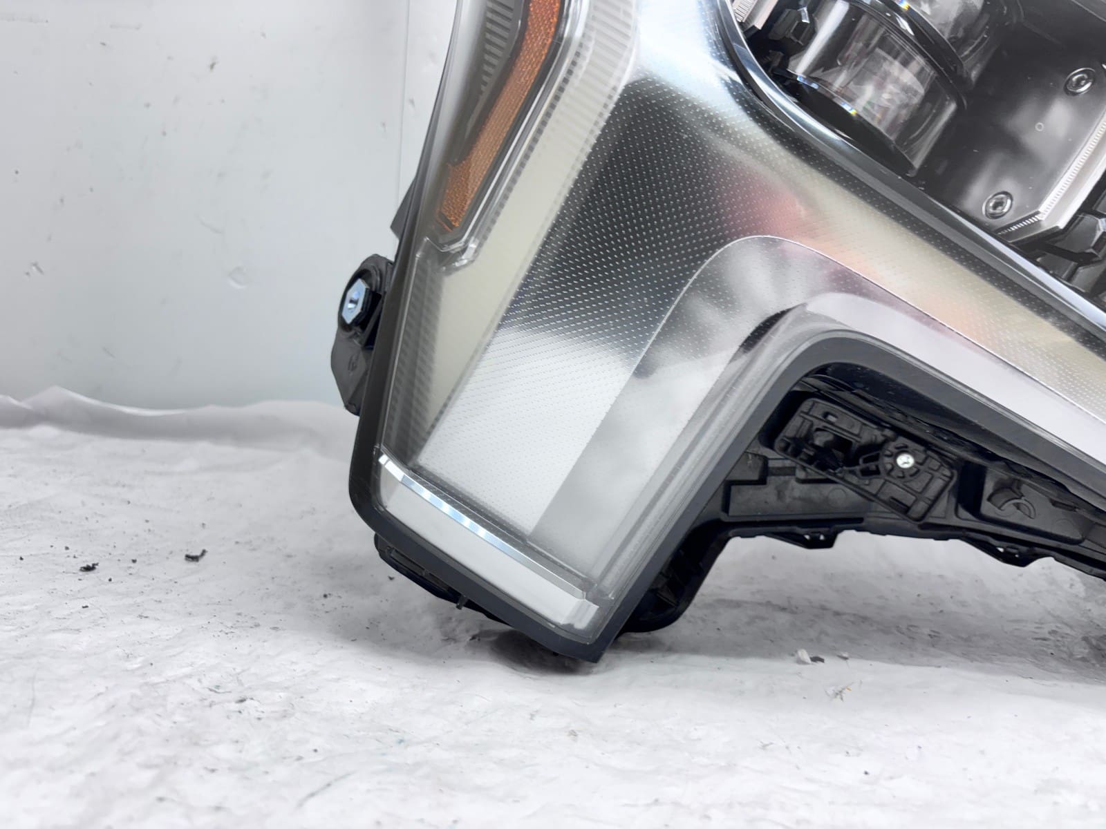 2022-2025 Toyota Sequoia LED Platinum Front Right OEM Headlight - Image 6