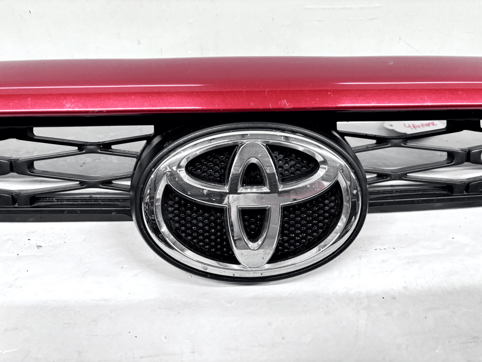 2014-19 Toyota 4Runner Front OEM Grille 53121-35090 - Image 6