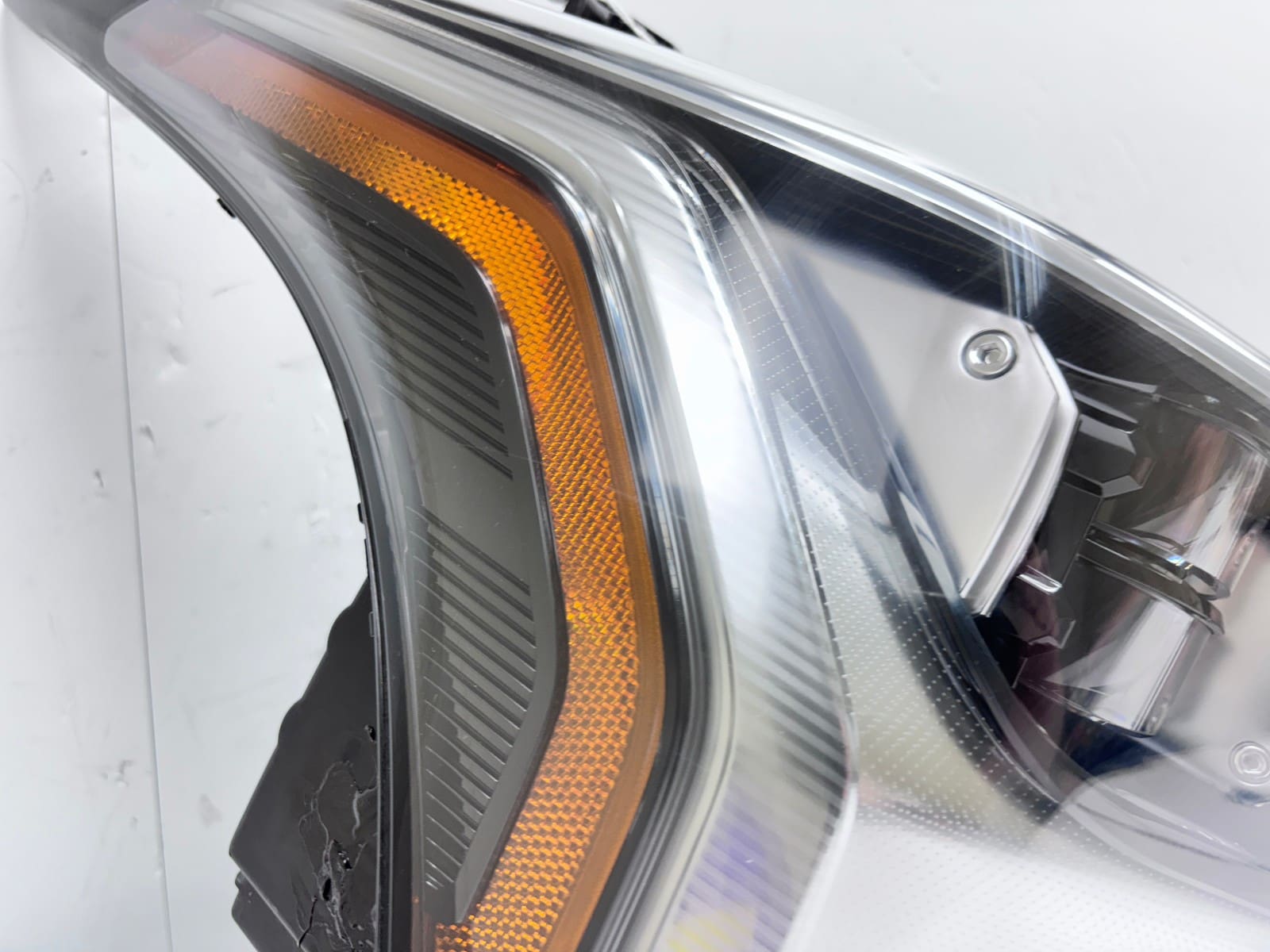2022-2025 Toyota Sequoia LED Platinum Front Right OEM Headlight - Image 8
