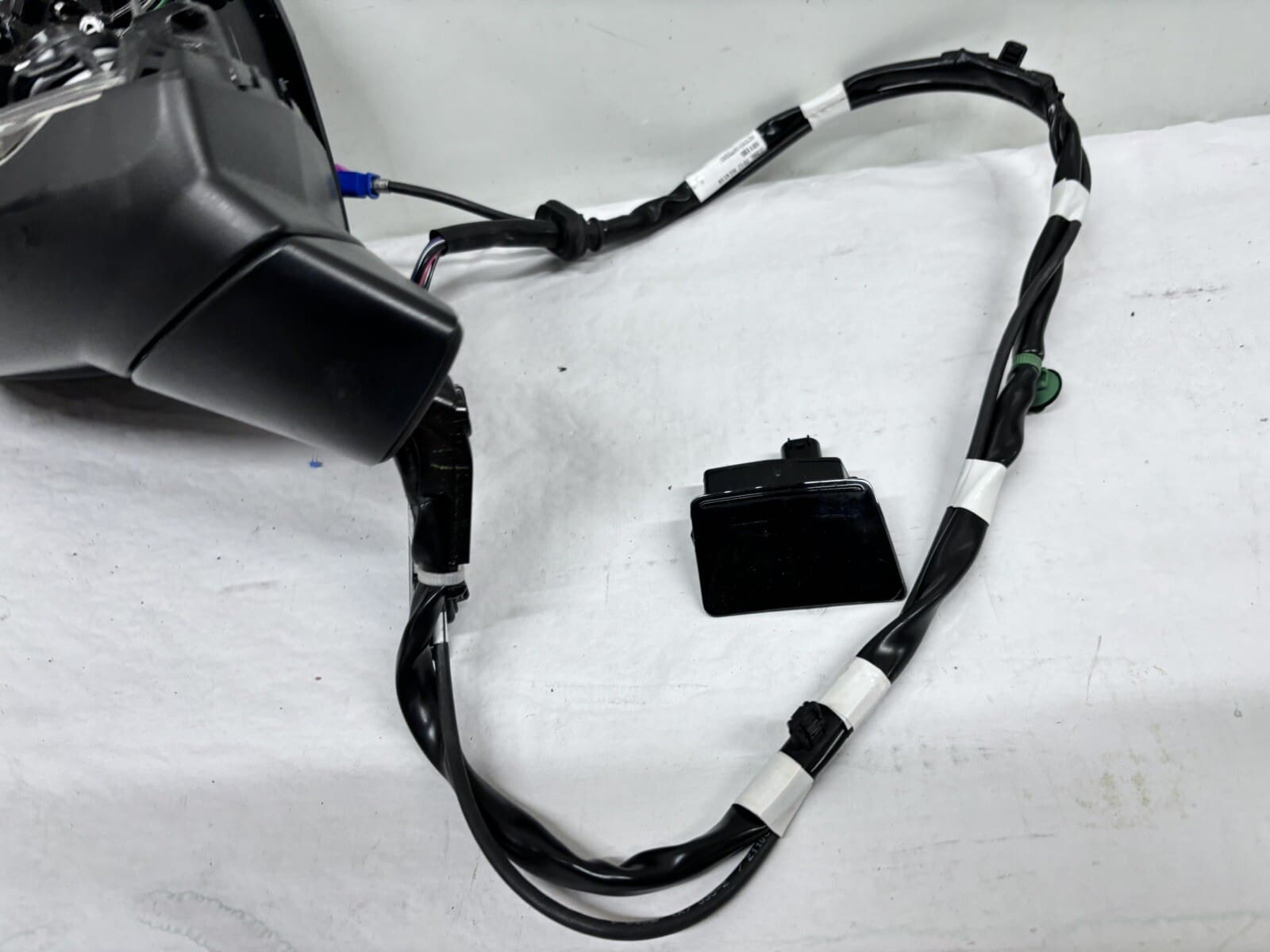 2018-2023 Audi Q5 SQ5 Q7 OEM Right Side View OEM Mirror w/Camera - Image 4