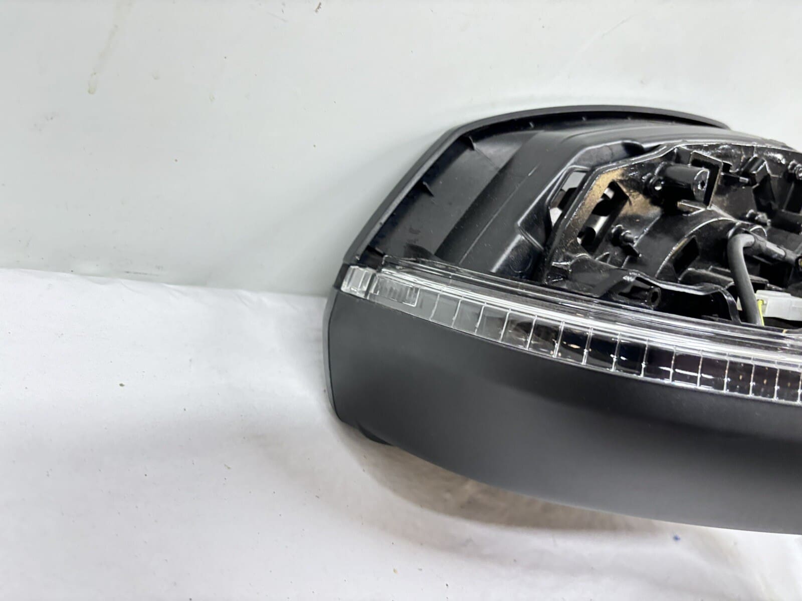 2018-2023 Audi Q5 SQ5 Q7 OEM Right Side View OEM Mirror w/Camera - Image 9