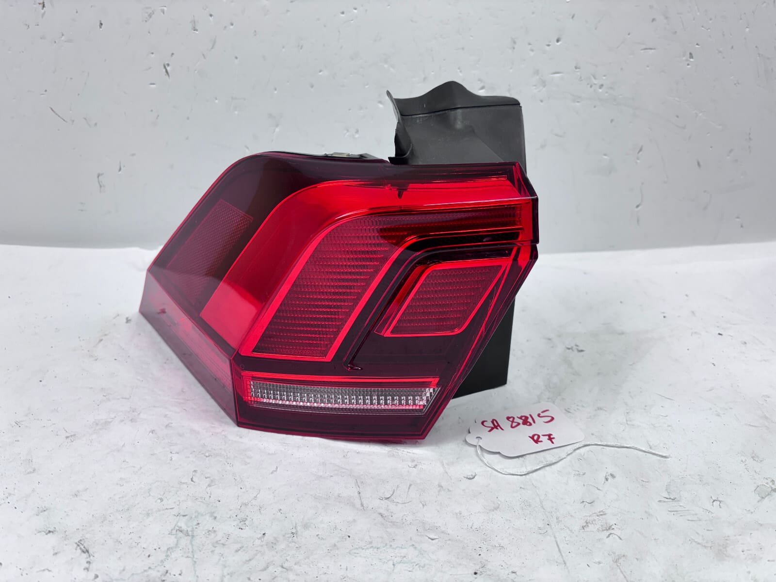 2018-2024 VW Tiguan LED Rear Left OEM Tail Light