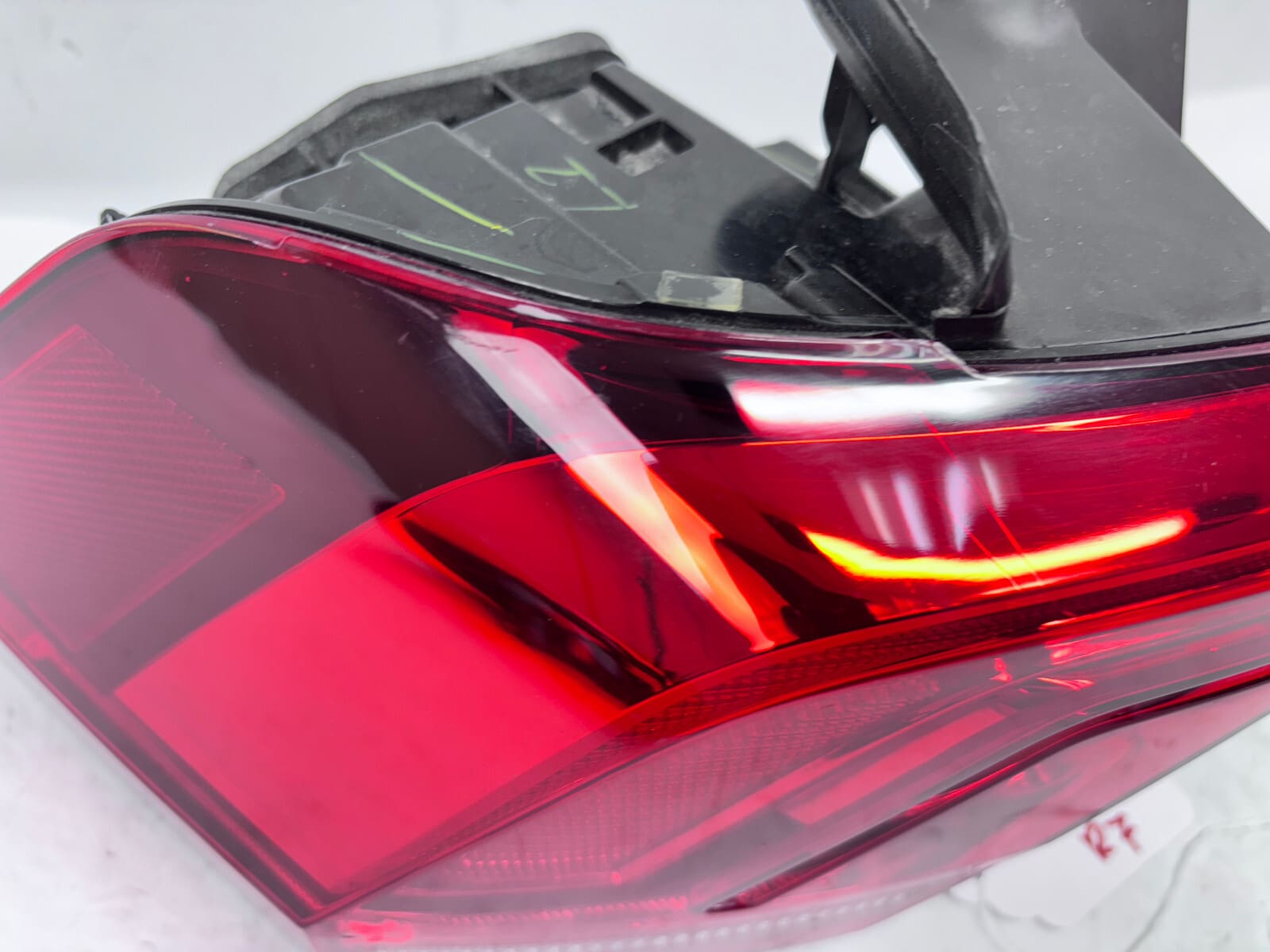 2018-2024 VW Tiguan LED Rear Left OEM Tail Light - Image 6