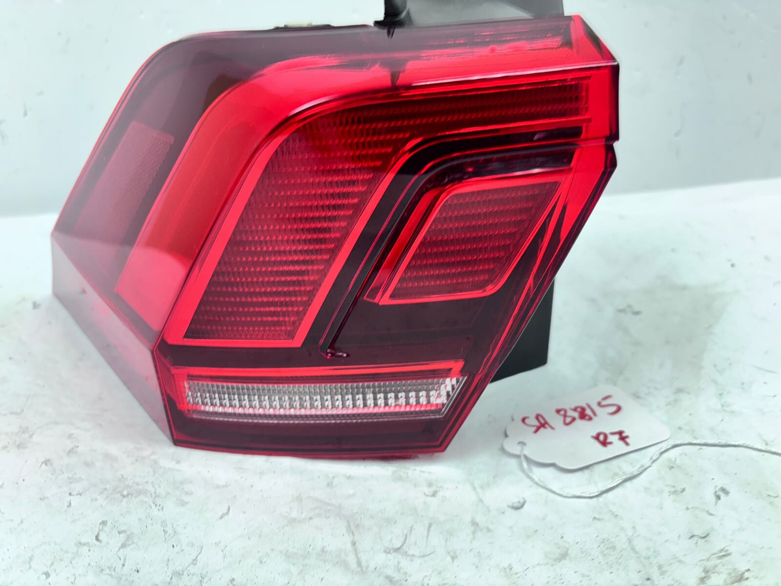 2018-2024 VW Tiguan LED Rear Left OEM Tail Light - Image 14