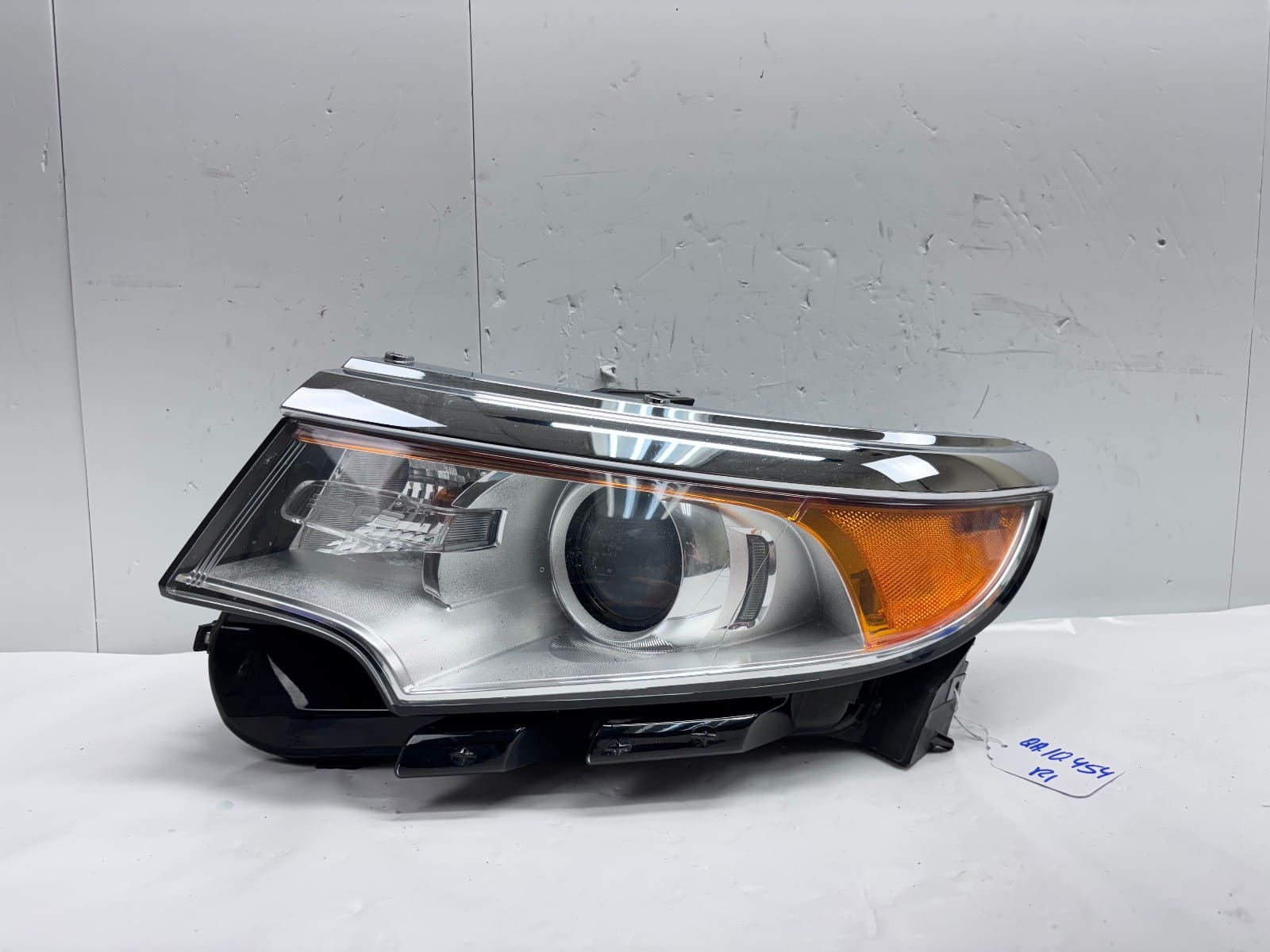 2011-2014 Ford Edge Halogen Front Left OEM Headlight BT4313006AE
