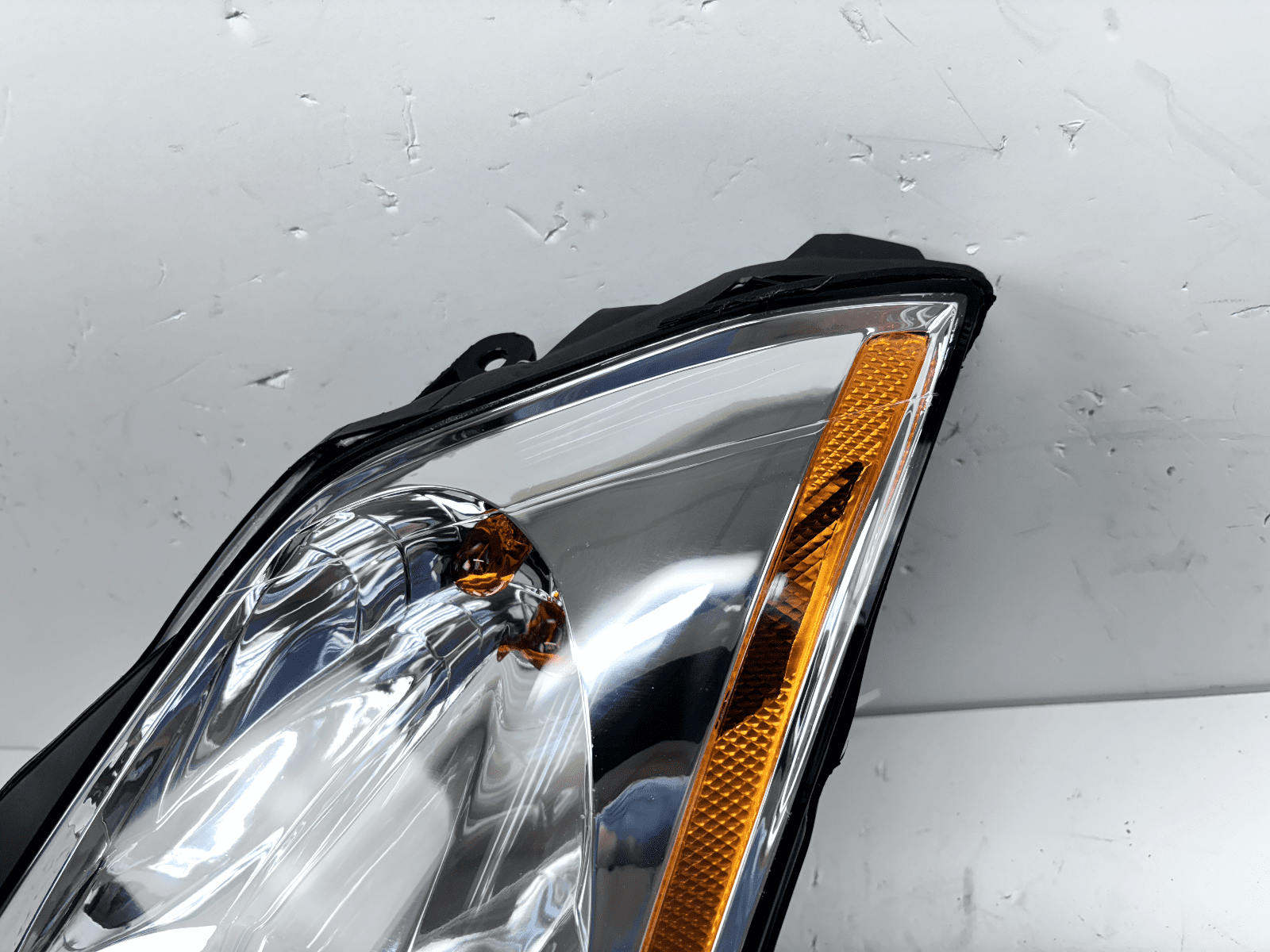 2003-2005 Nissan 350z Xenon Front Left Headlight - Image 12