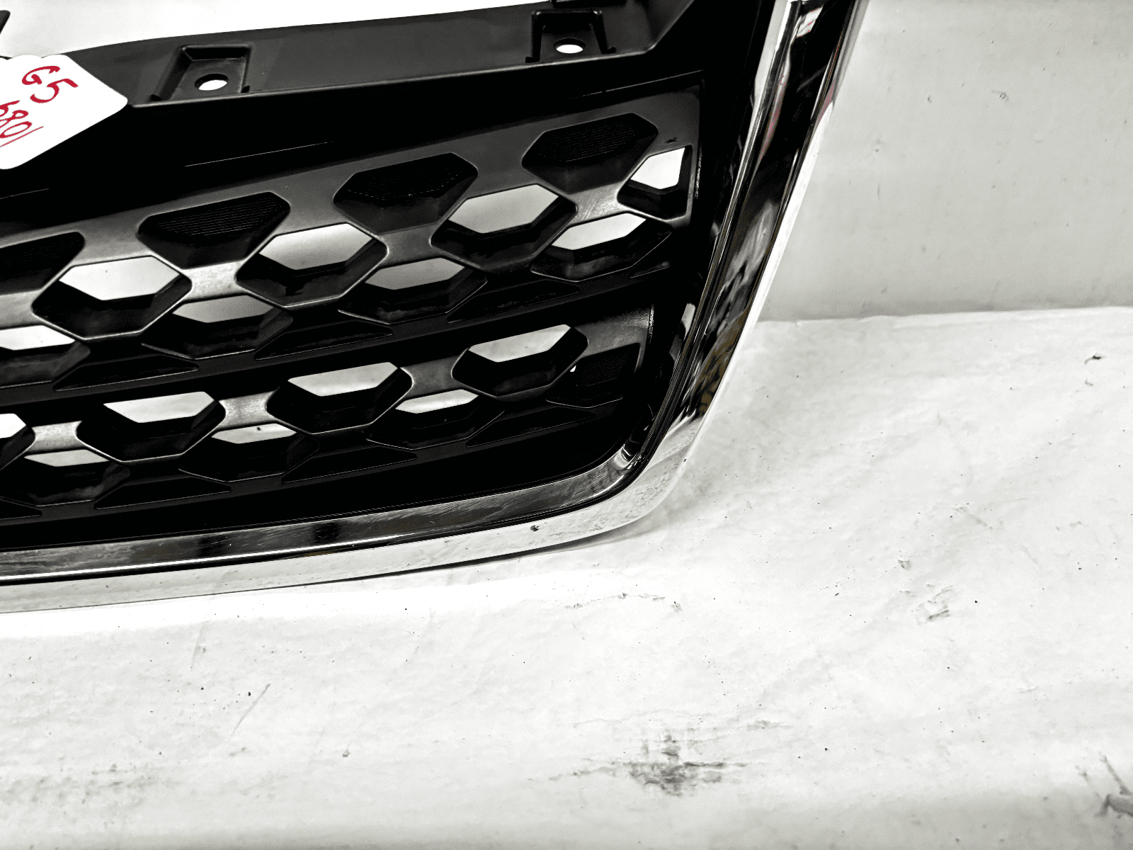 2014-2016 Subaru Forester Lower Front OEM Grille - Image 2