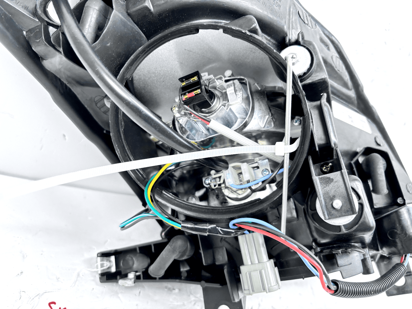 2003-2005 Nissan 350z Xenon Front Left Headlight - Image 17