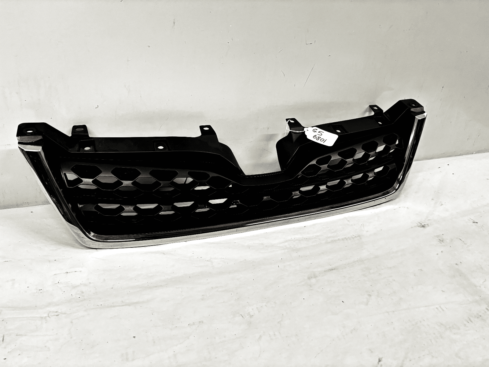2014-2016 Subaru Forester Lower Front OEM Grille - Image 11