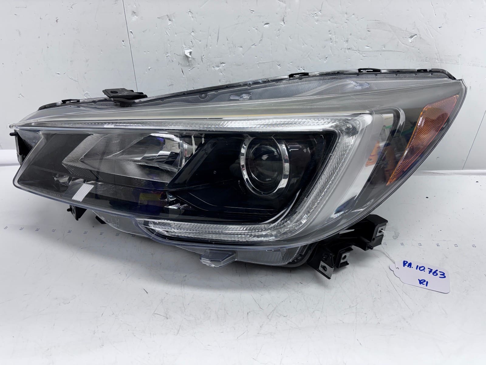 84001ALHA 2018-19 Subaru Legacy Outback Halogen LED Front Left OEM Headlight - Image 3