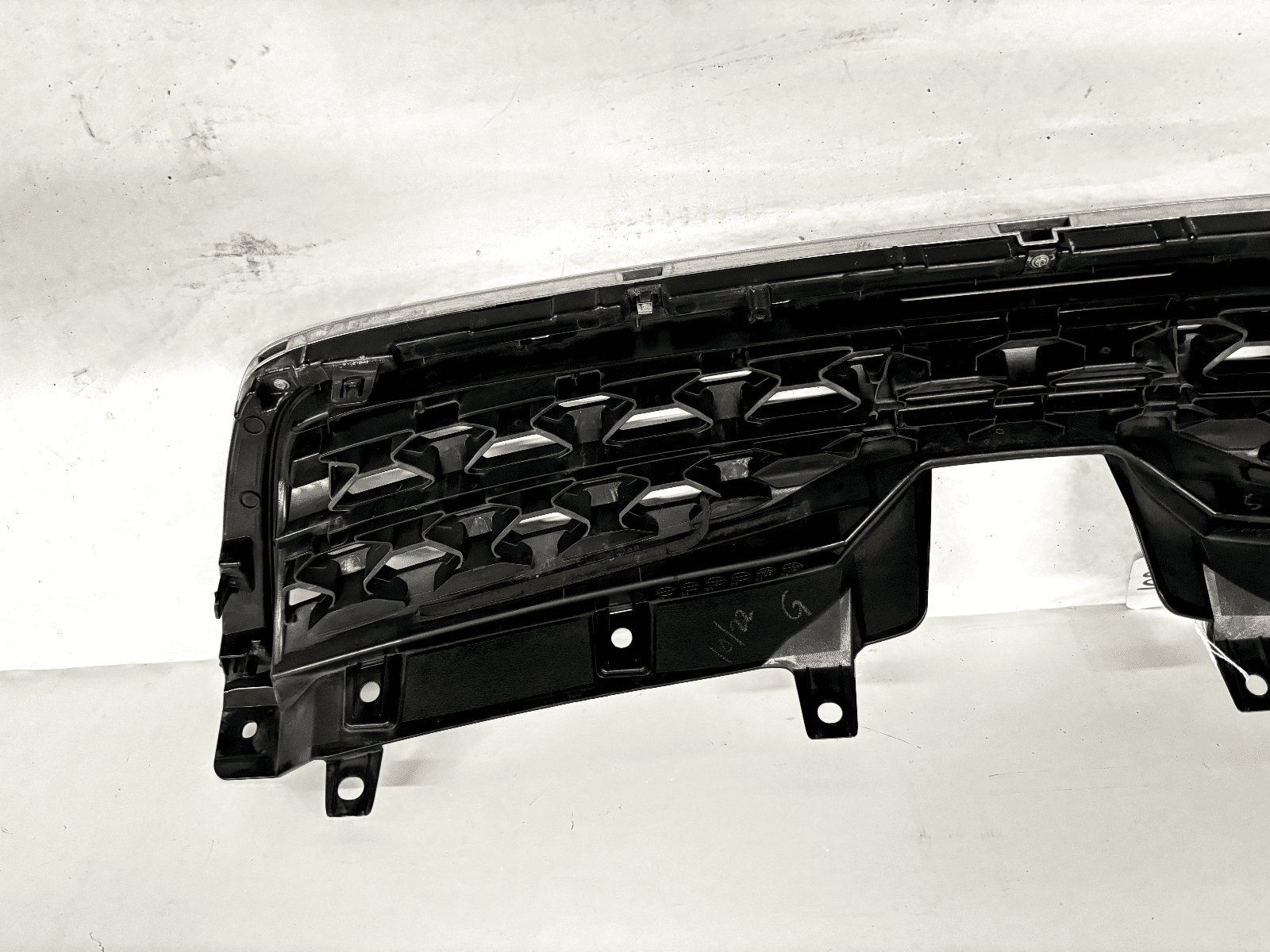 2014-2016 Subaru Forester Lower Front OEM Grille - Image 12