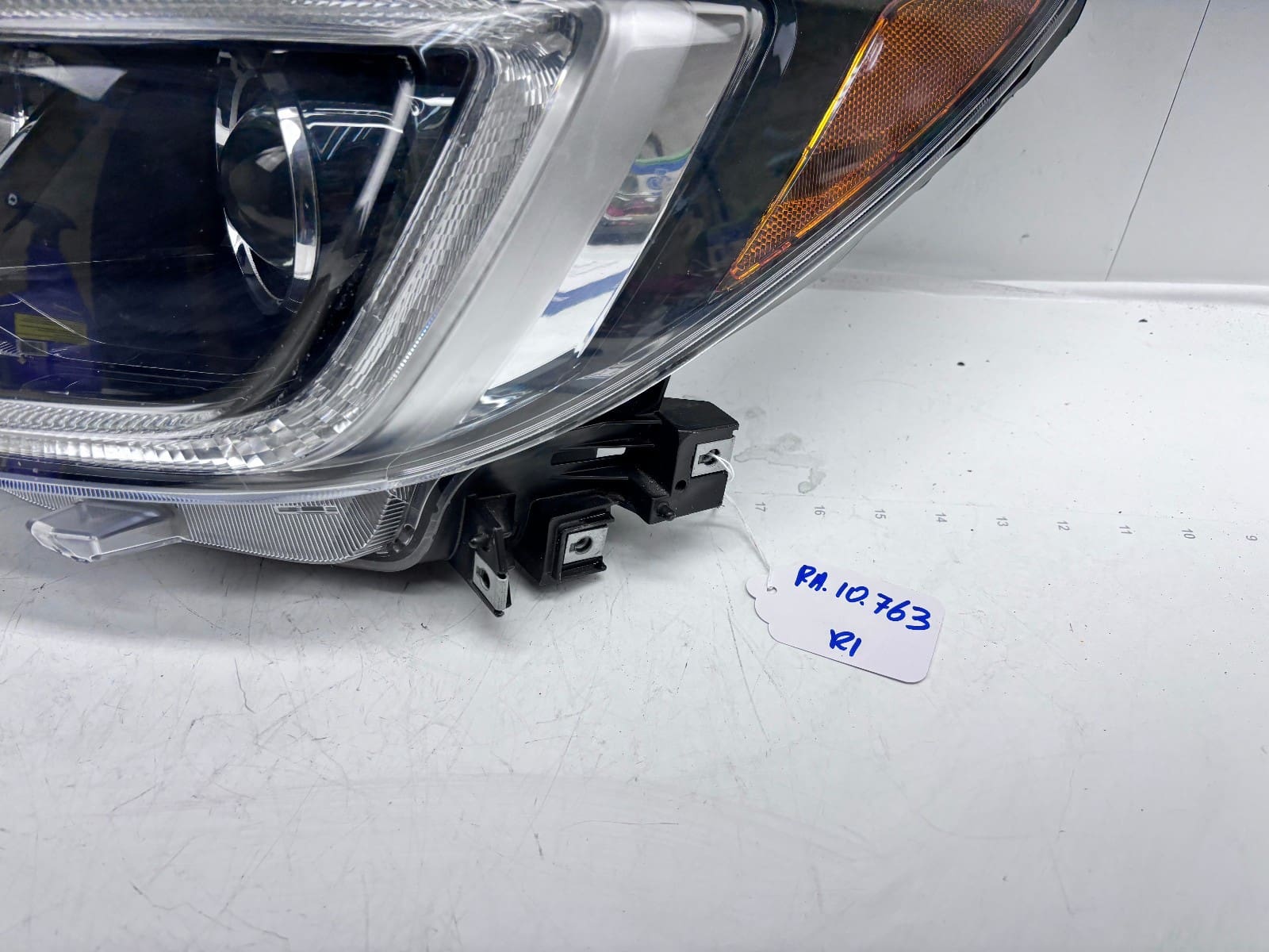 84001ALHA 2018-19 Subaru Legacy Outback Halogen LED Front Left OEM Headlight - Image 4