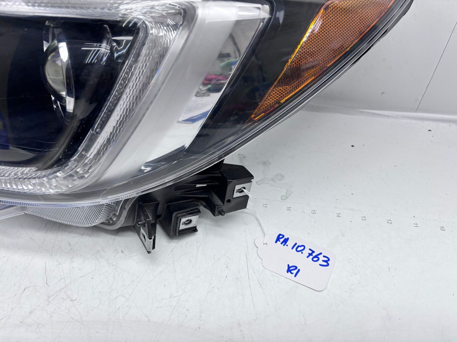 84001ALHA 2018-19 Subaru Legacy Outback Halogen LED Front Left OEM Headlight - Image 5
