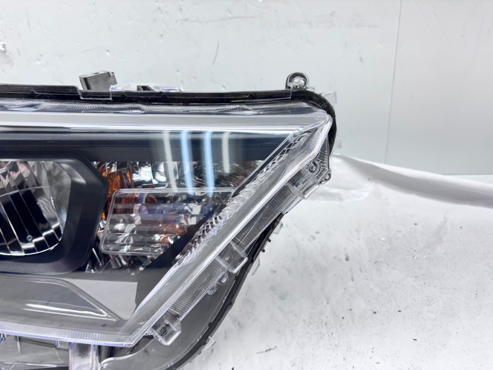 2019-2021 Toyota RAV4 LED Front Right OEM Headlight 81110-0R142 - Image 3