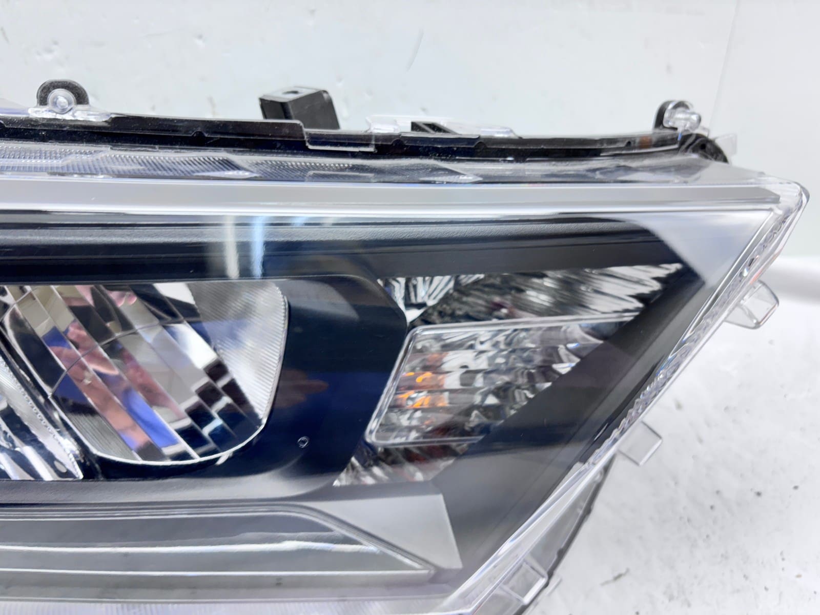 2019-2021 Toyota RAV4 LED Front Right OEM Headlight 81110-0R142 - Image 4