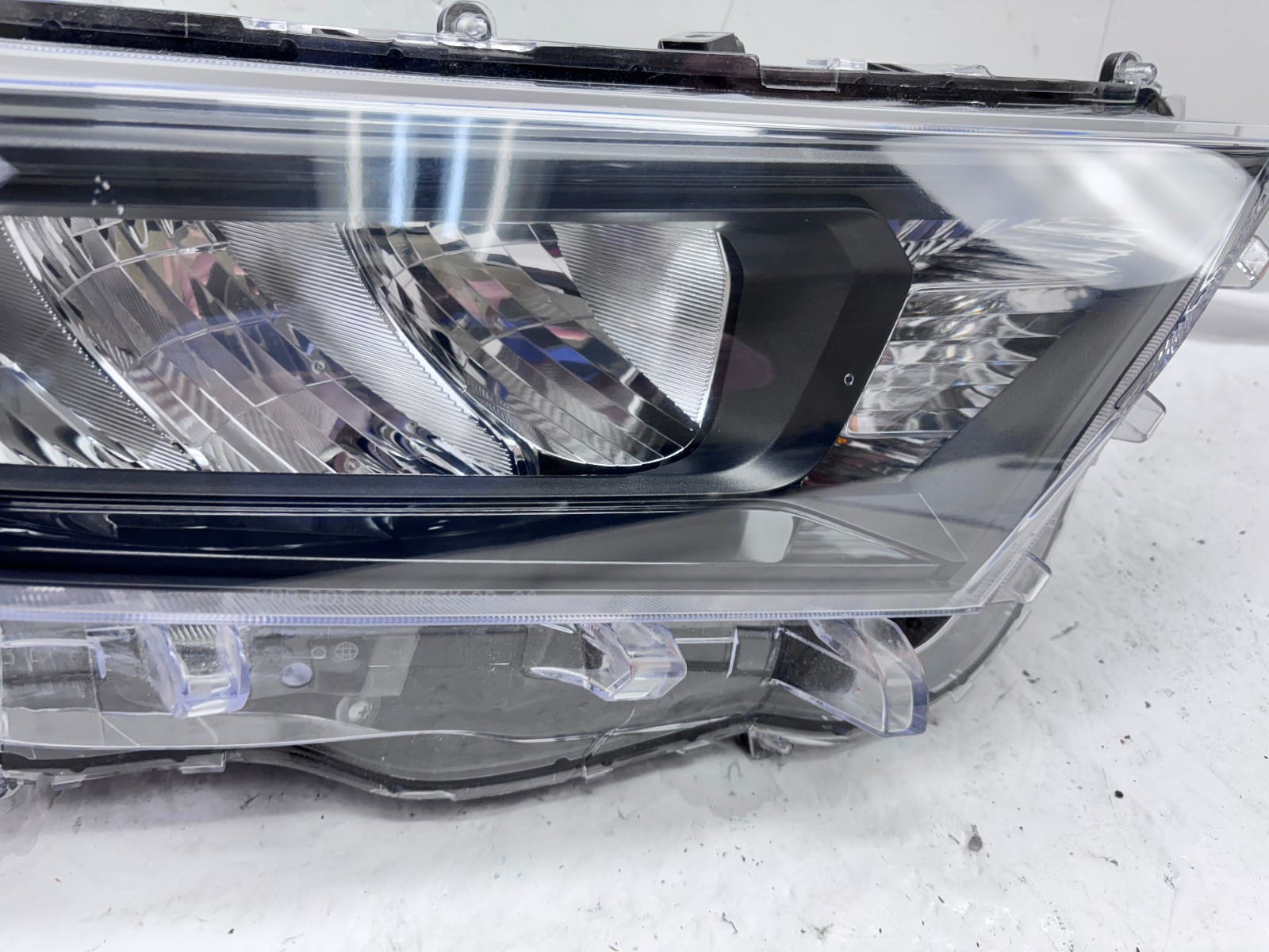 2019-2021 Toyota RAV4 LED Front Right OEM Headlight 81110-0R142 - Image 5