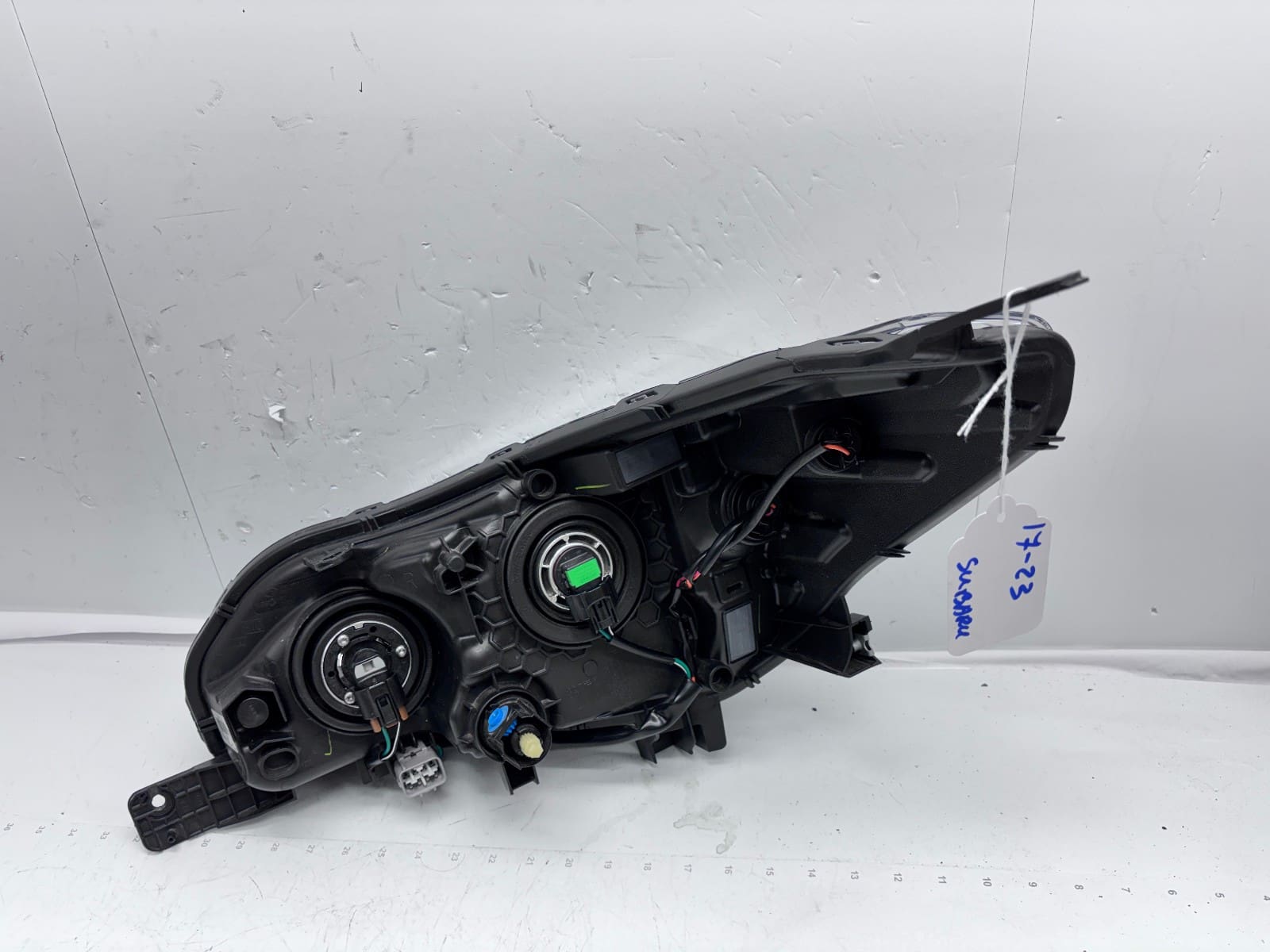 2017-23 Subaru Impreza; Crosstrek Halogen Front Right OEM Headlight 84001FL00A - Image 17