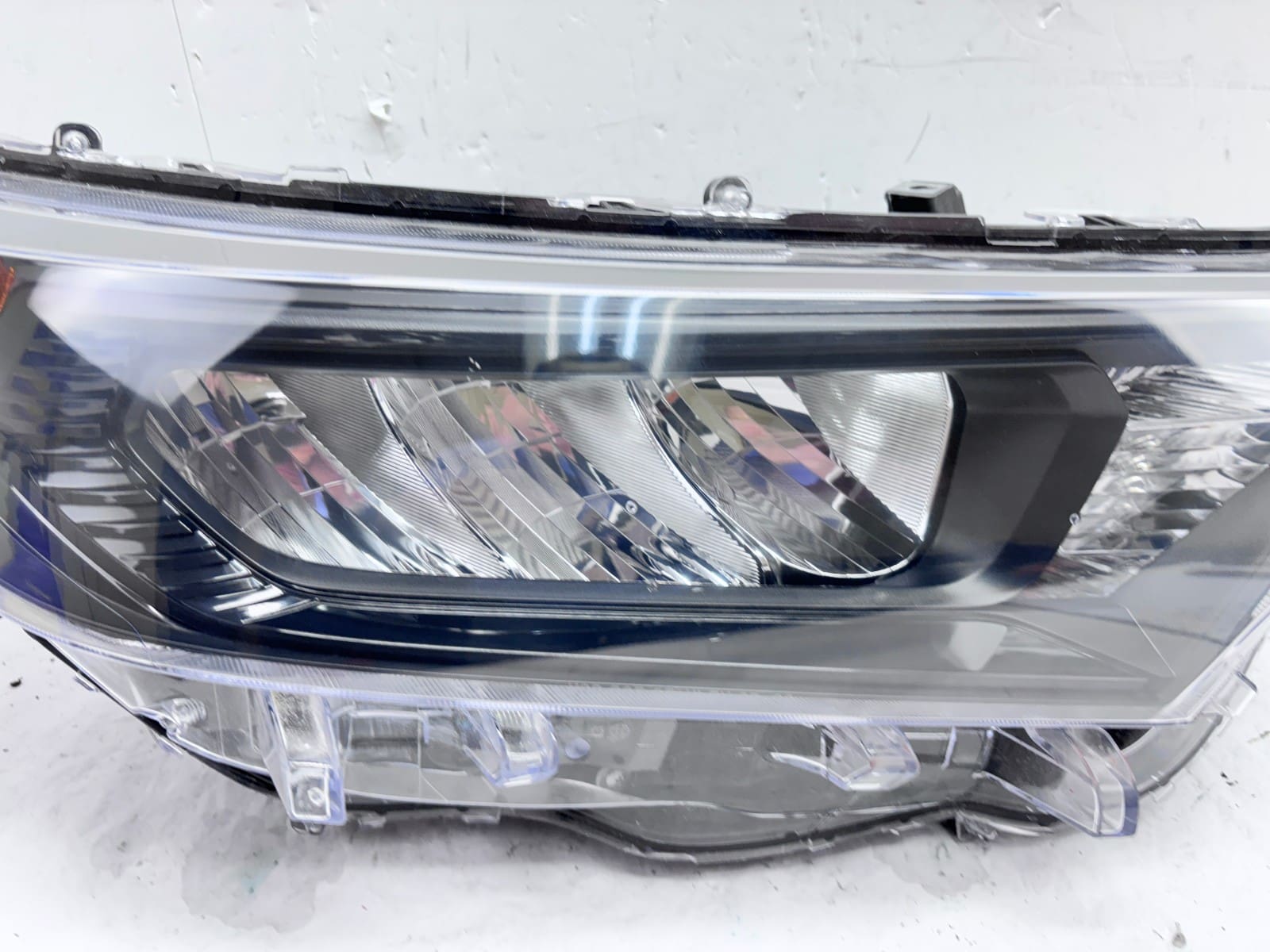 2019-2021 Toyota RAV4 LED Front Right OEM Headlight 81110-0R142 - Image 6