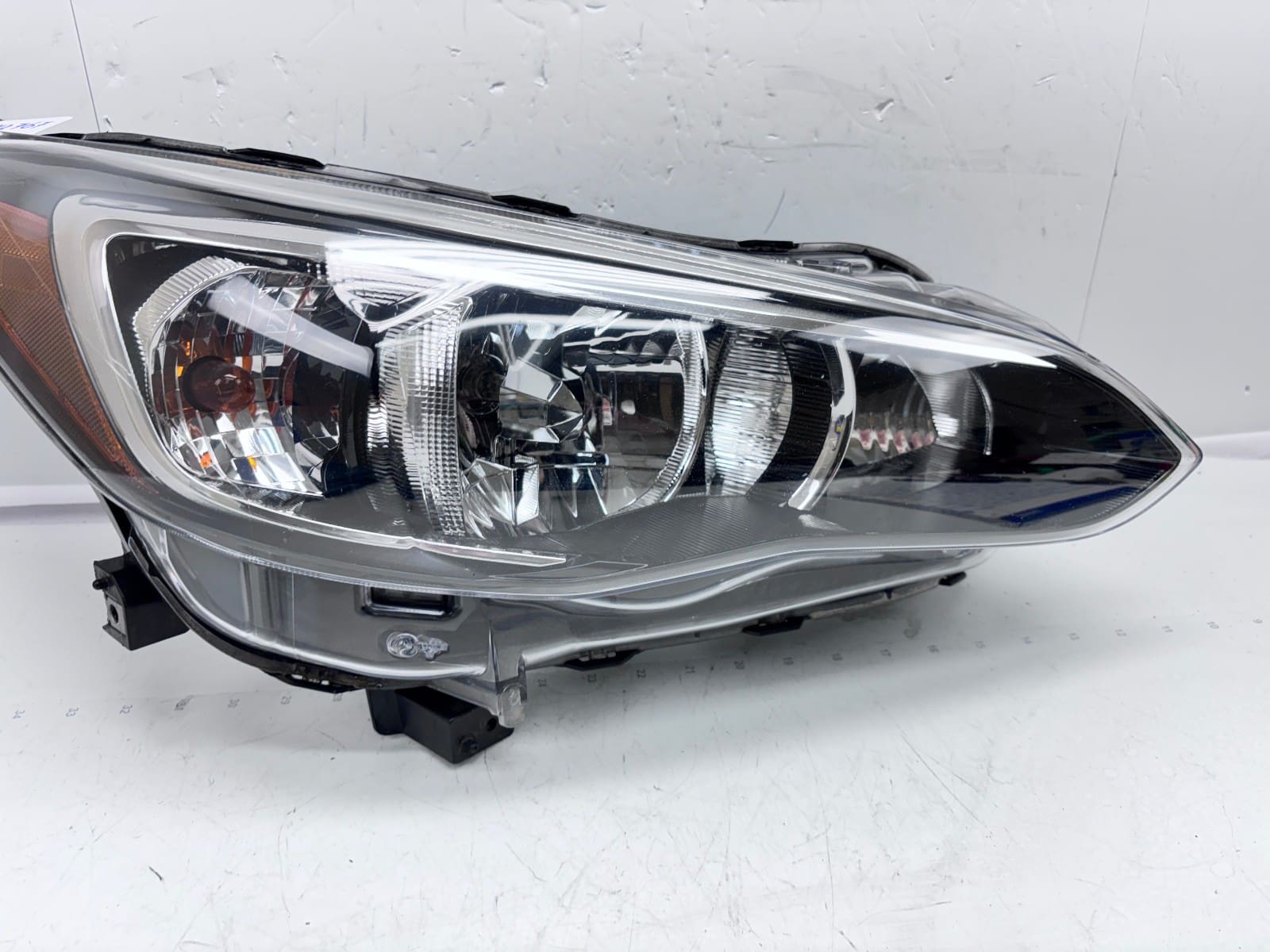 2017-23 Subaru Impreza; Crosstrek Halogen Front Right OEM Headlight 84001FL00A - Image 7